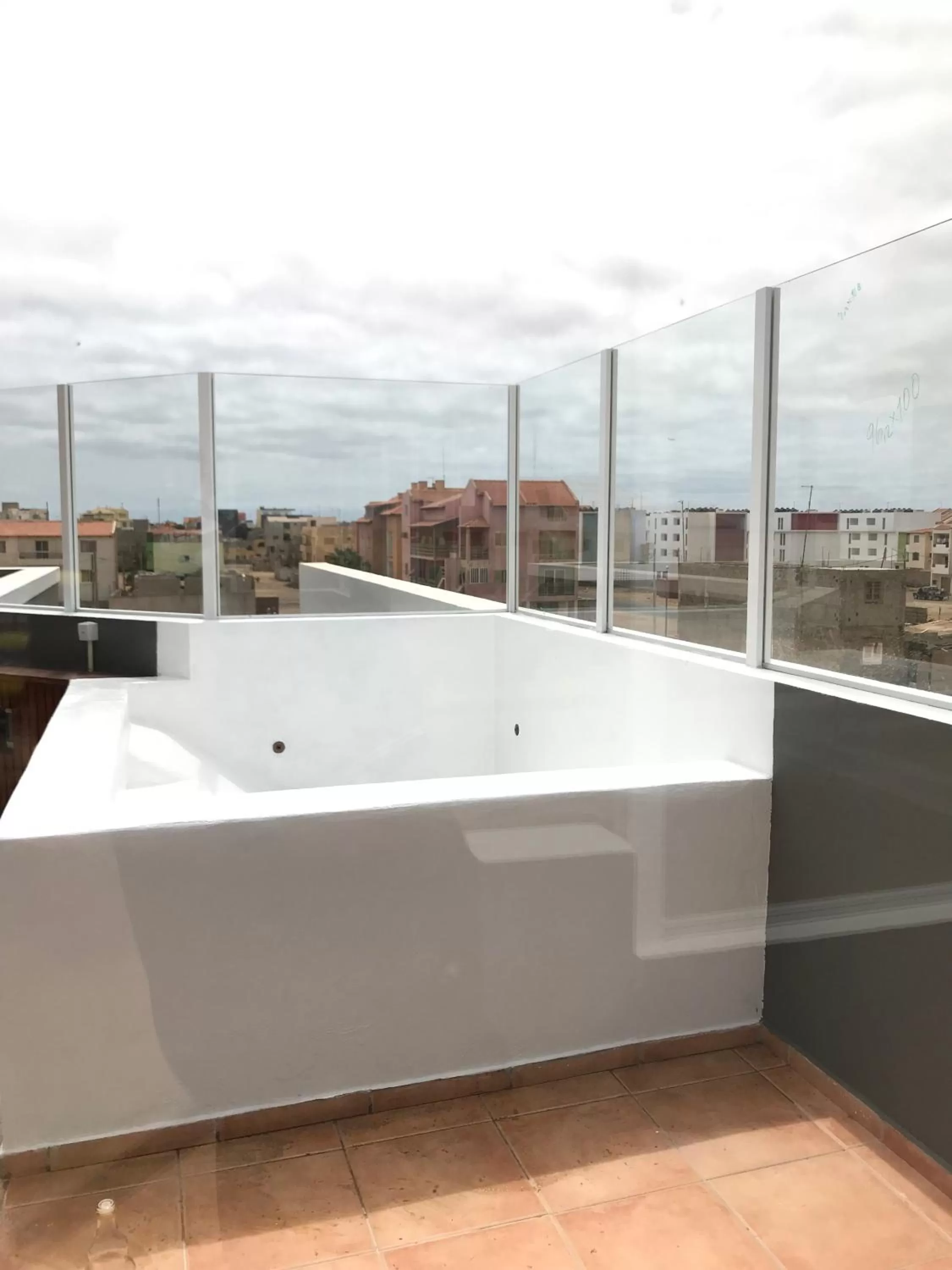 Swimming pool, Bathroom in Blue eagle