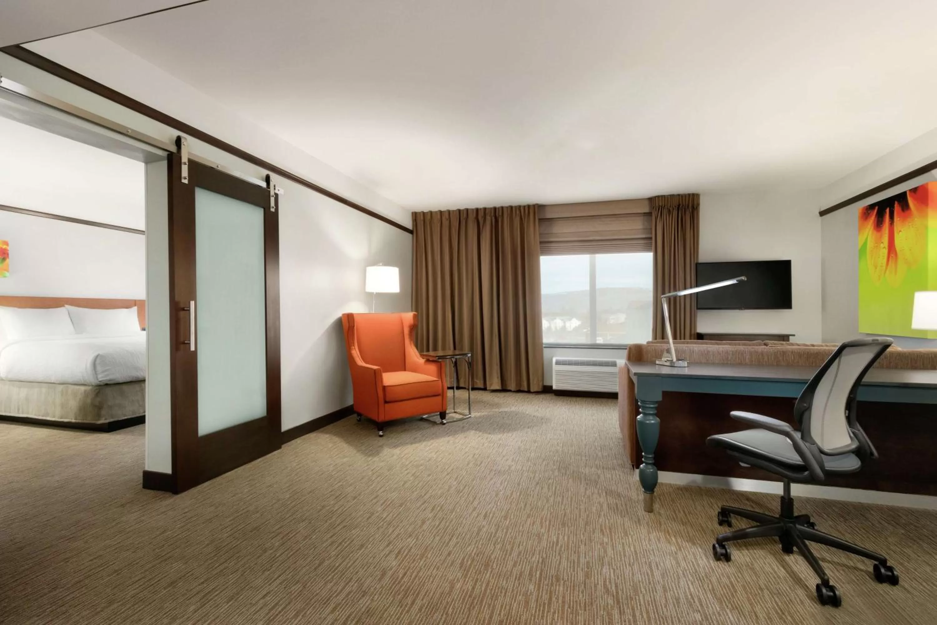 One-Bedroom King Suite - Mobility Accessible - Non-Smoking in Hilton Garden Inn Medford