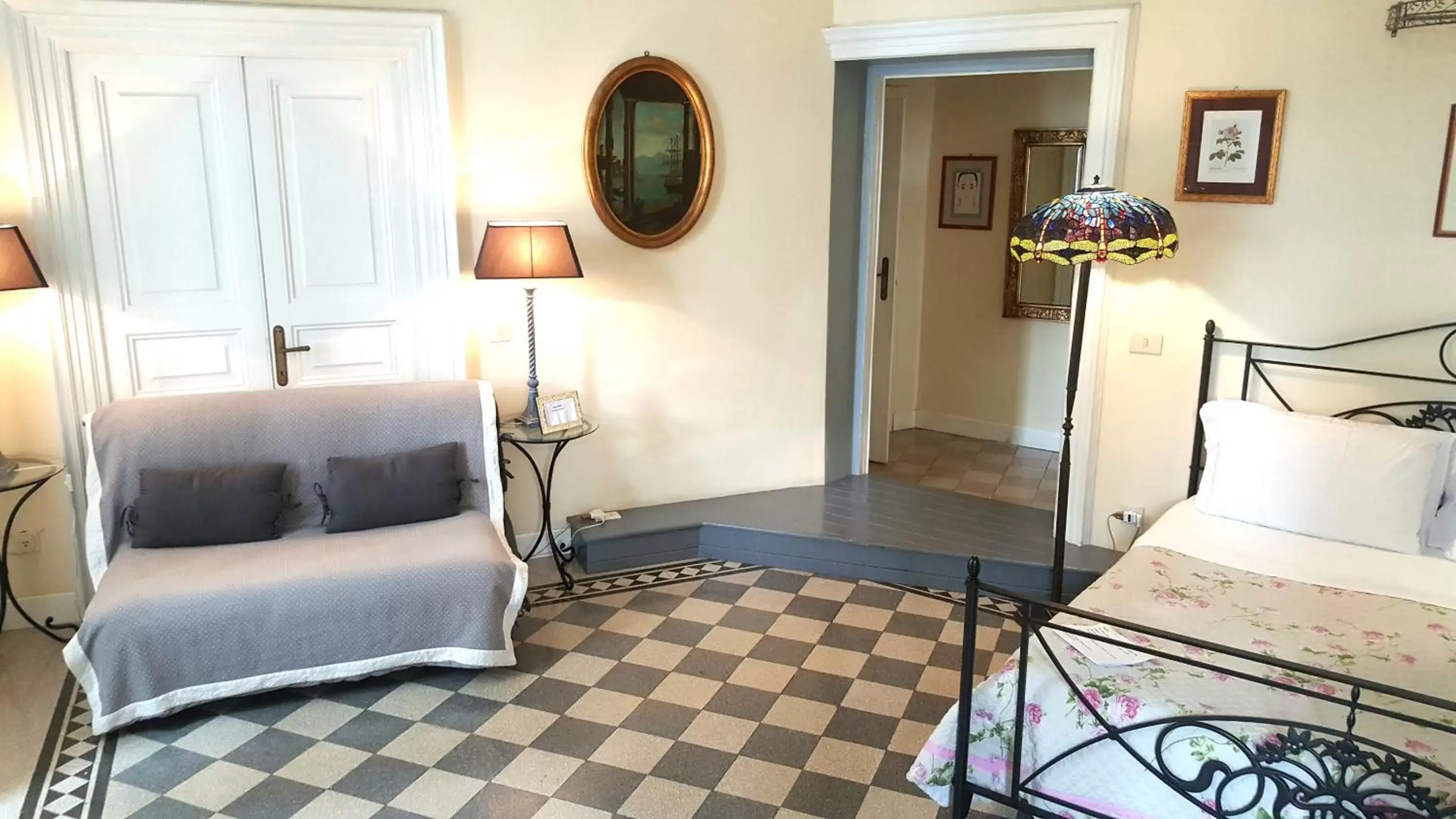 Paola A Trastevere Paola A Trastevere