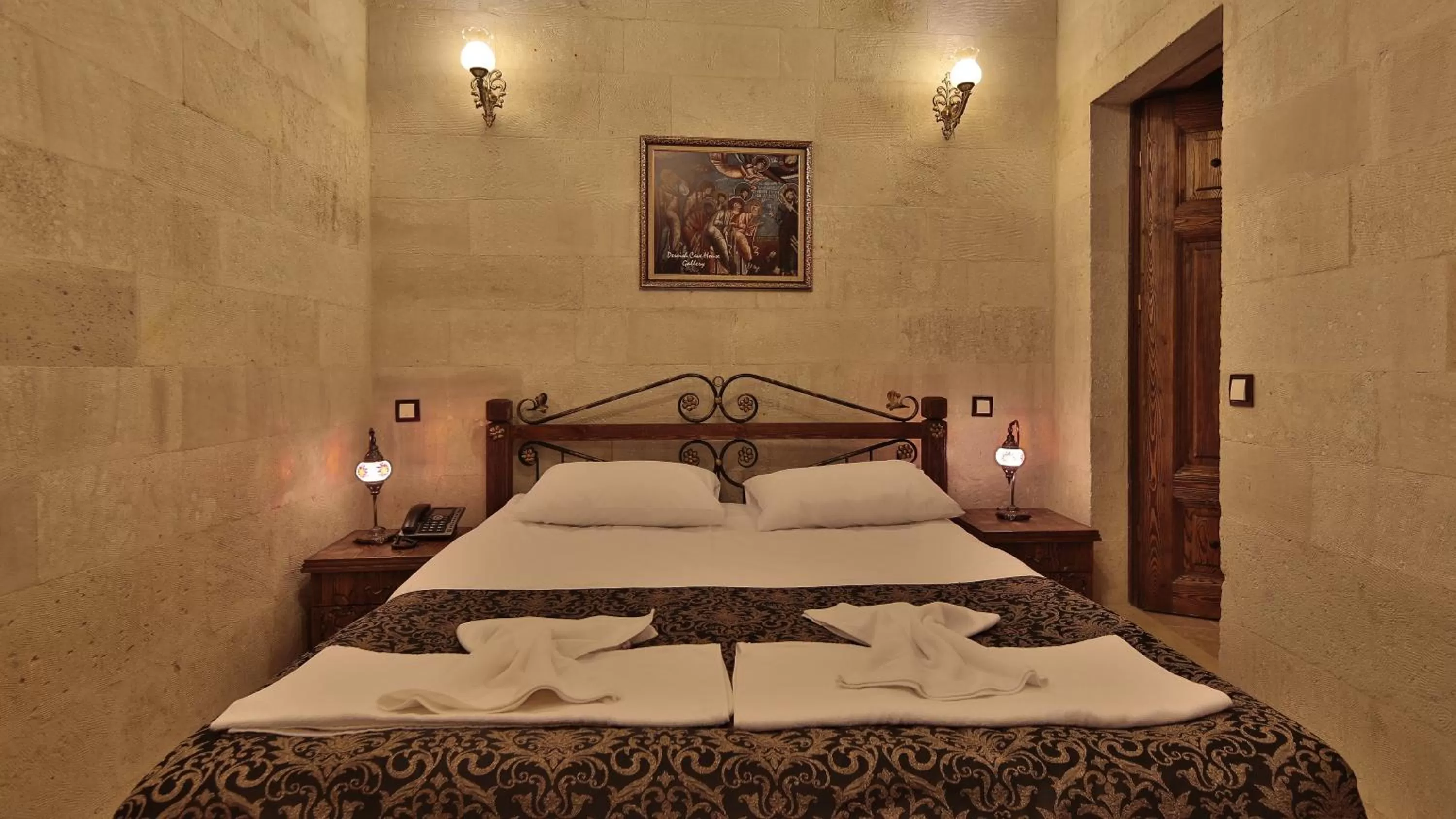 Decorative detail, Bed in Cappadocia Cave Land Hotel