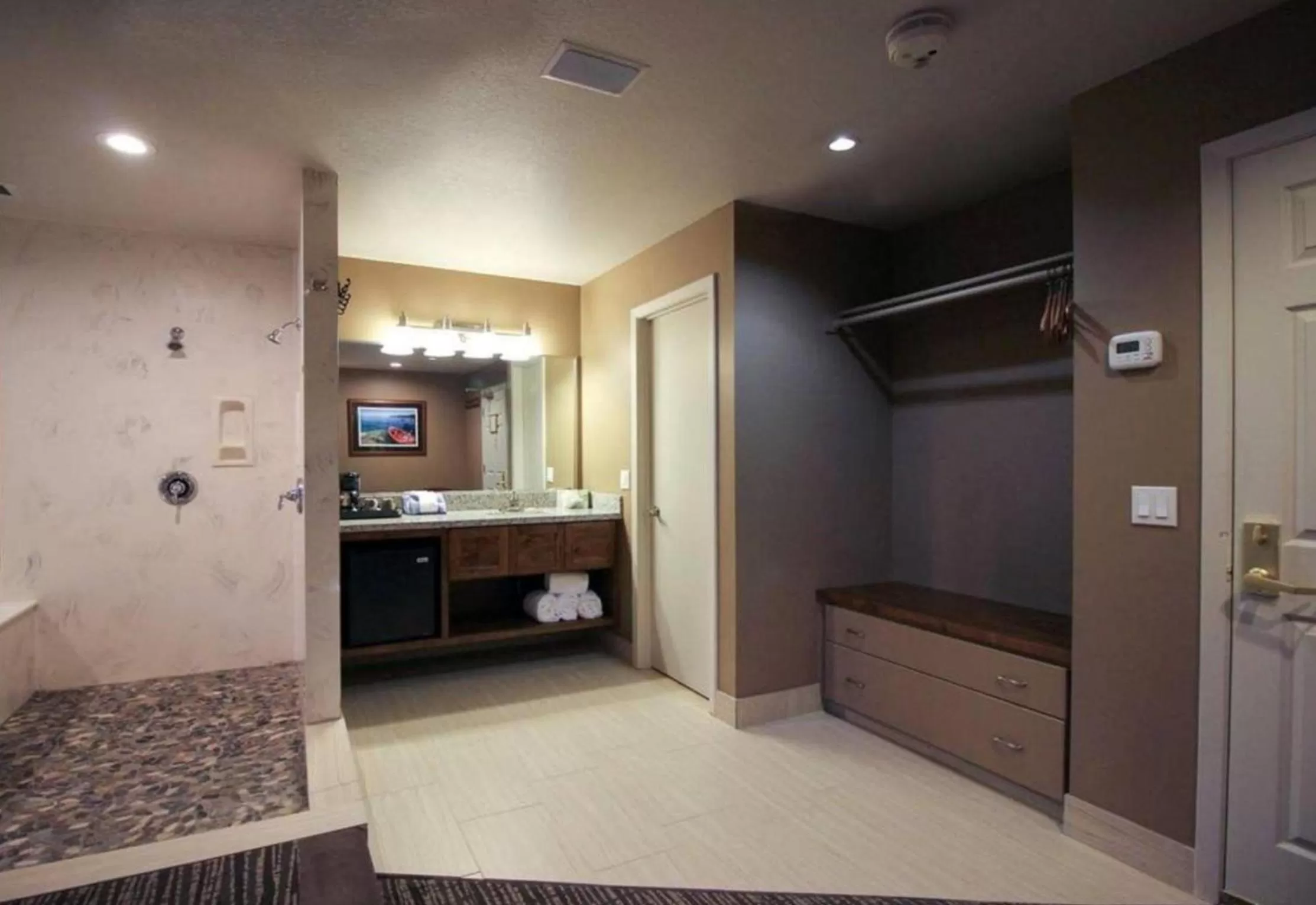 Bathroom in Postmarc Hotel and Spa Suites