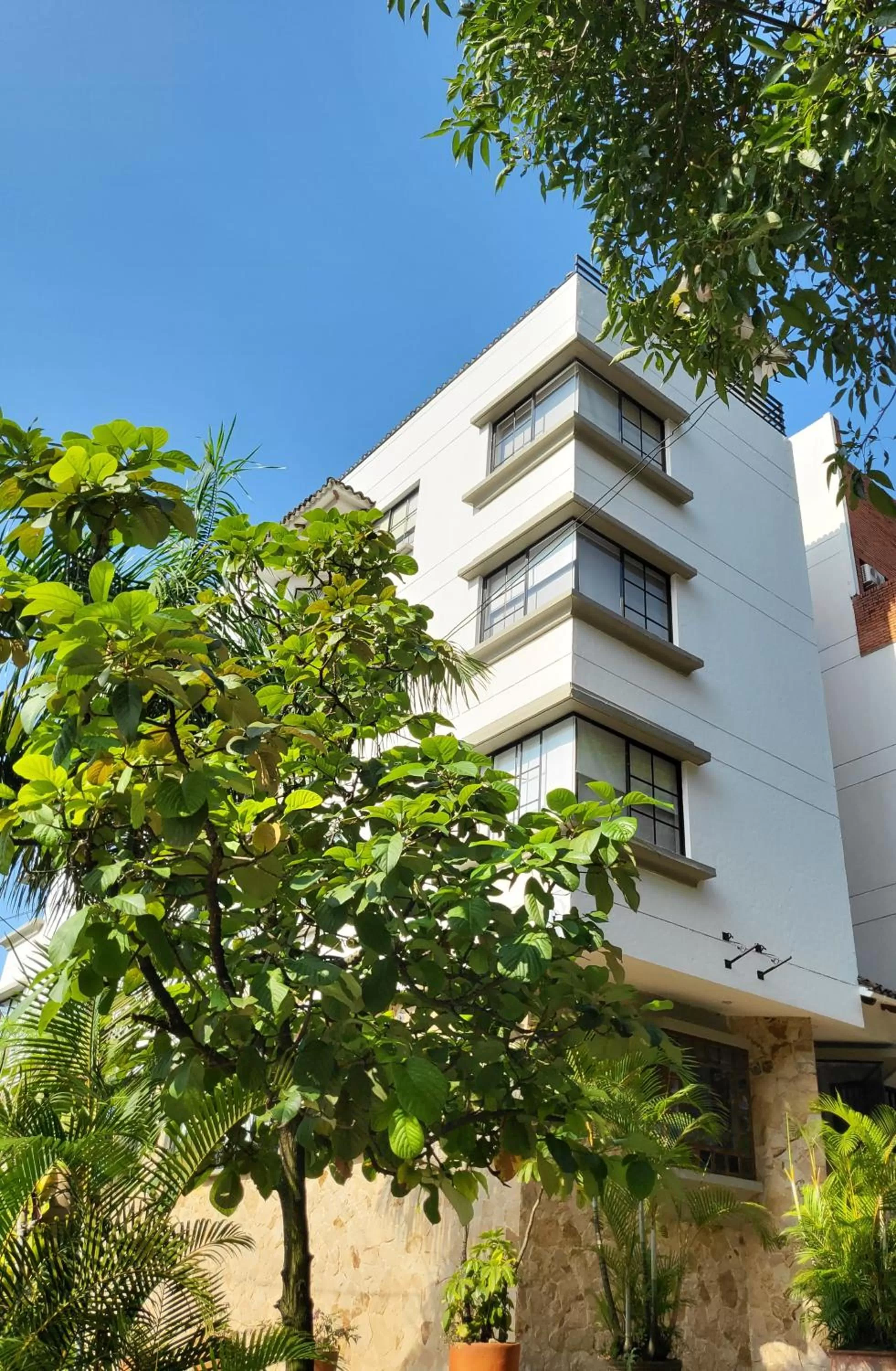 Facade/entrance, Property Building in Castellón de Juanambú
