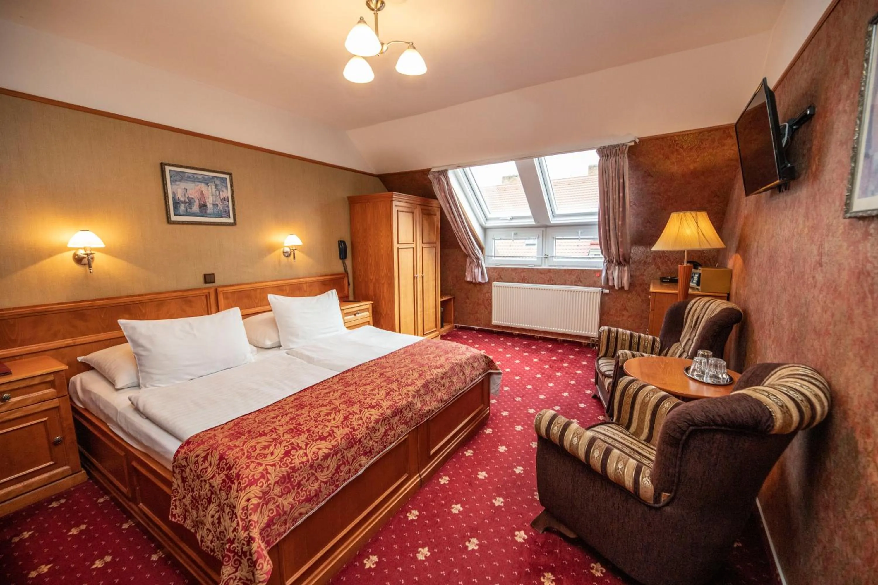 Photo of the whole room, Bed in Old Prague Hotel