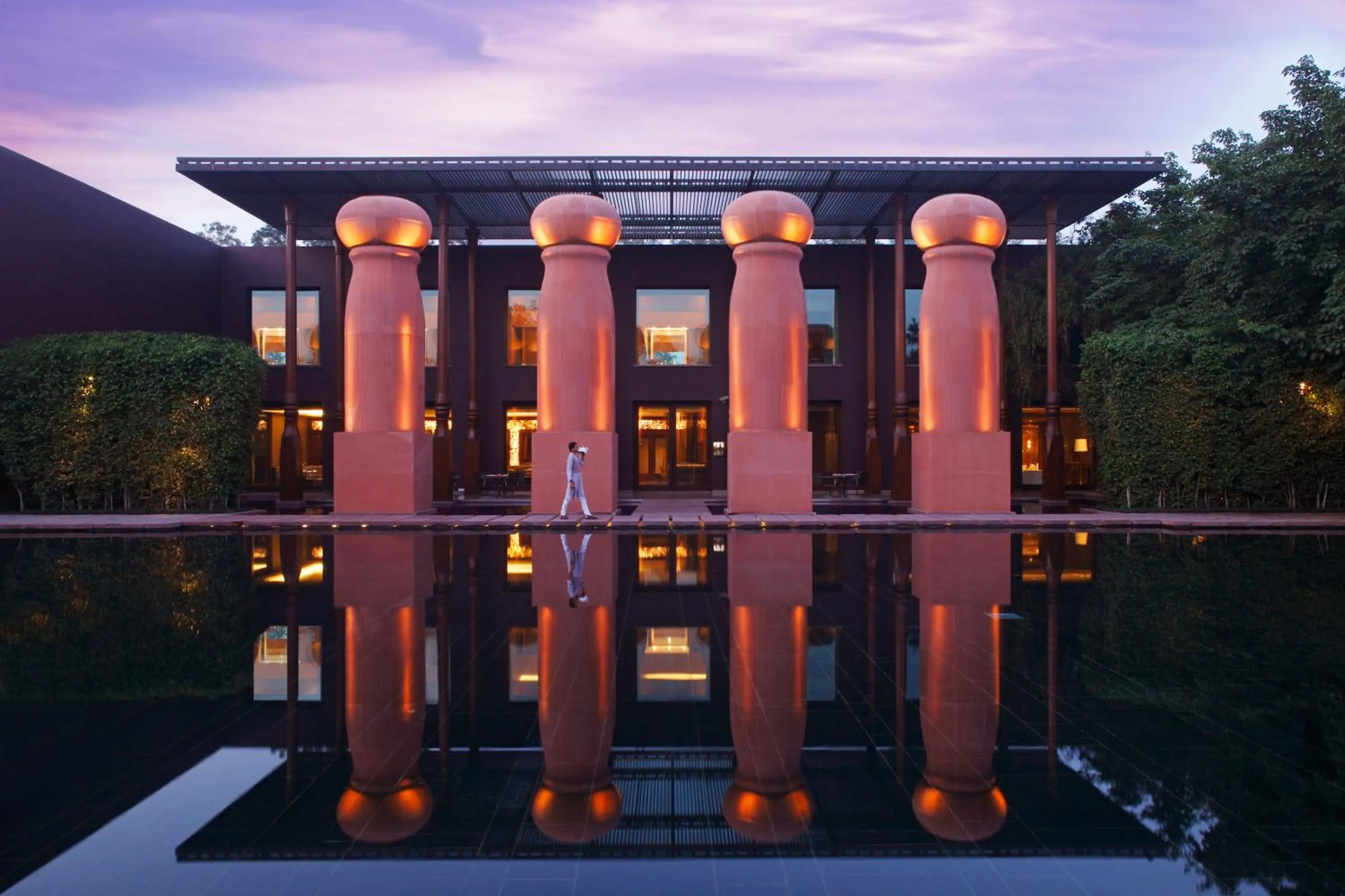 Facade/entrance in The Roseate