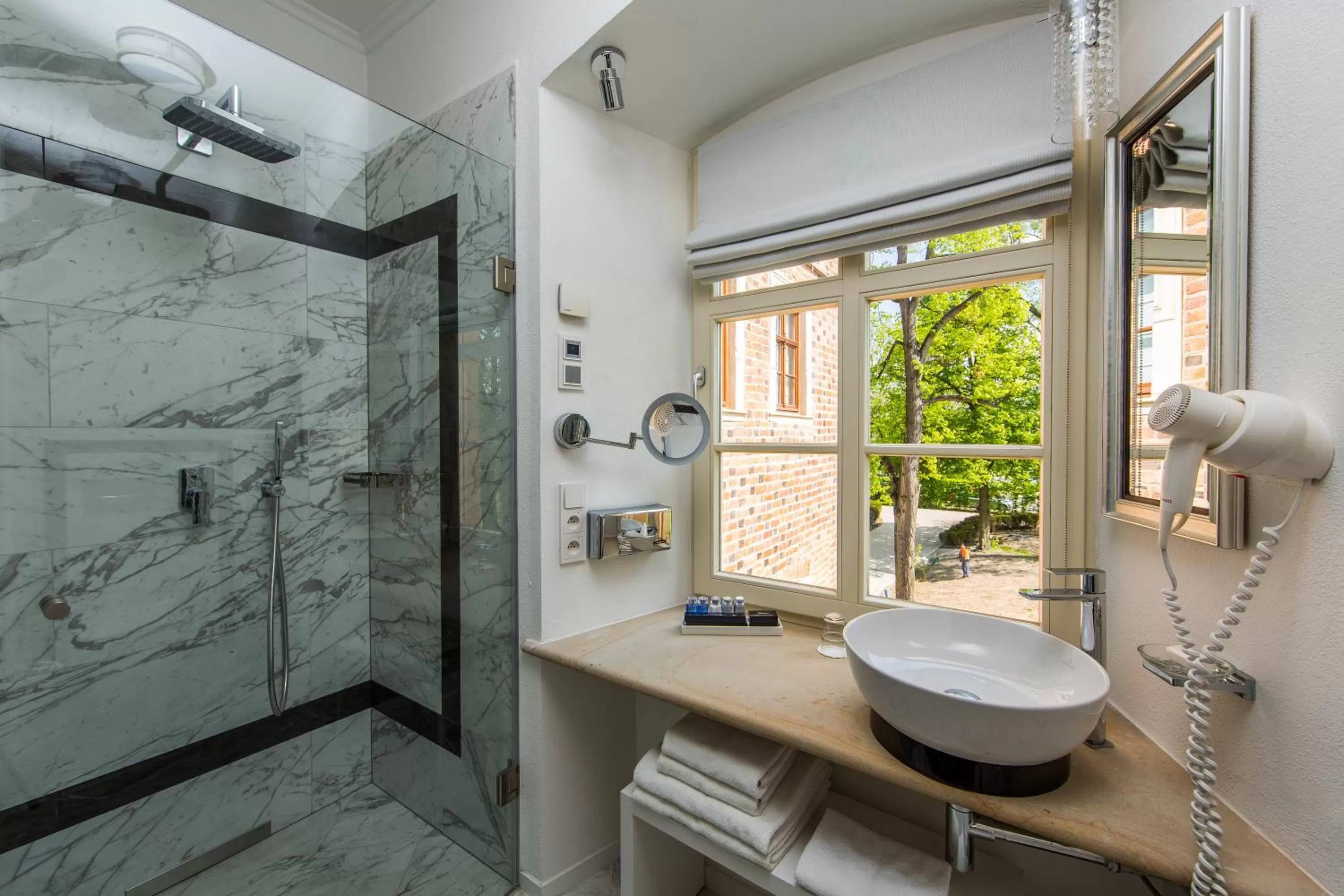 Bathroom in Zamek Topacz