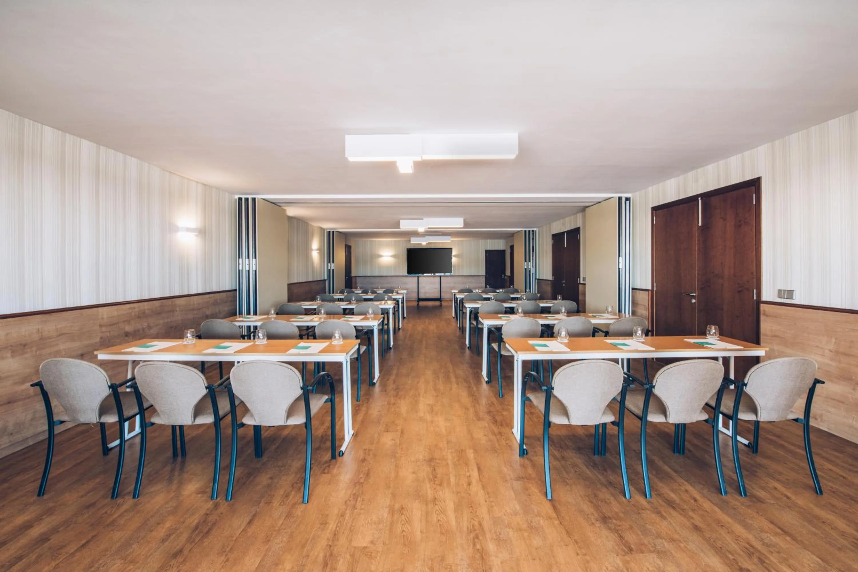 Meeting/conference room in Iberostar Selection Jardín del Sol Suites - Adults Only