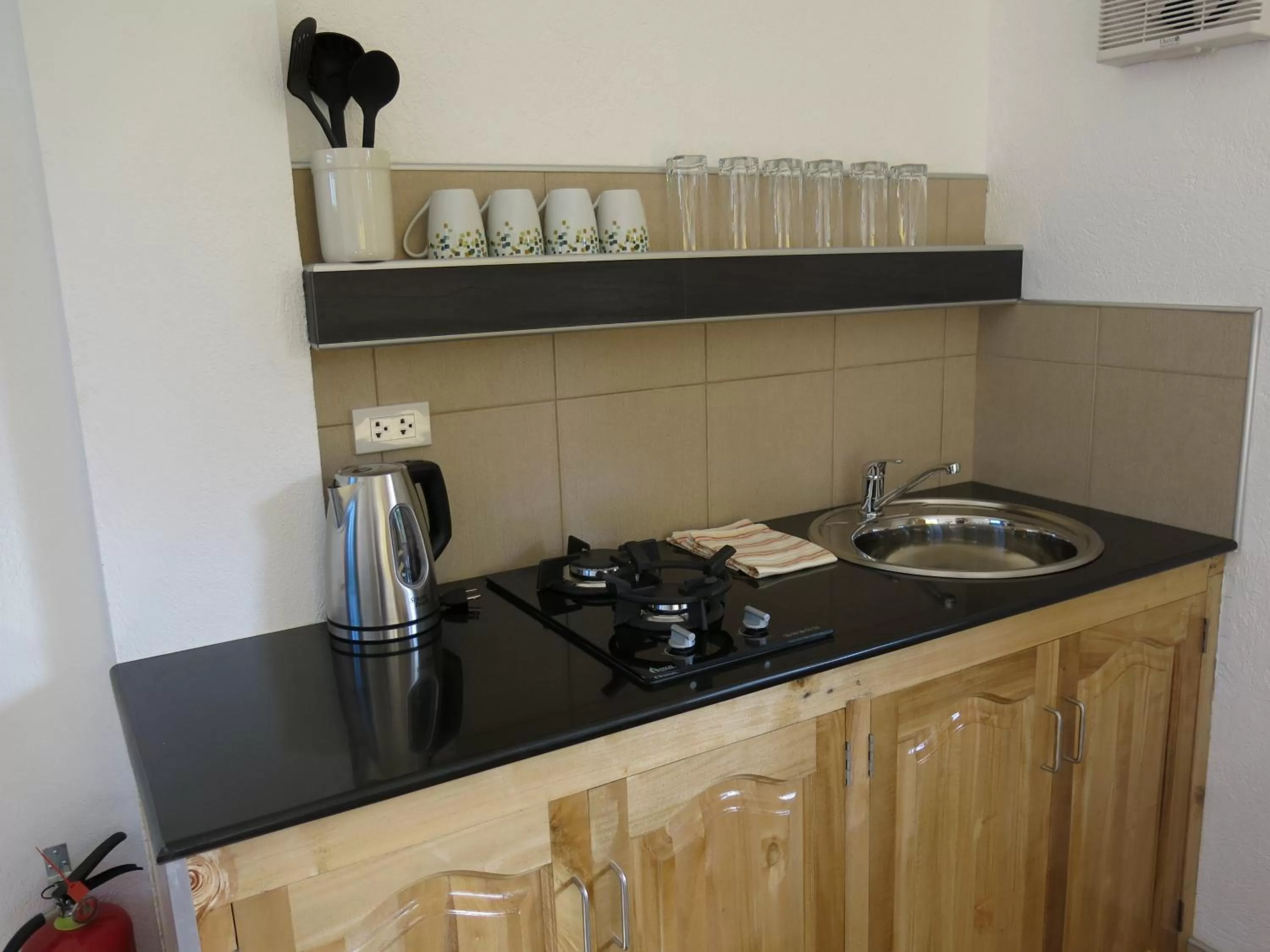 Kitchen or kitchenette, Kitchen/Kitchenette in Alona's Coral Garden Resort (Adult-Only)