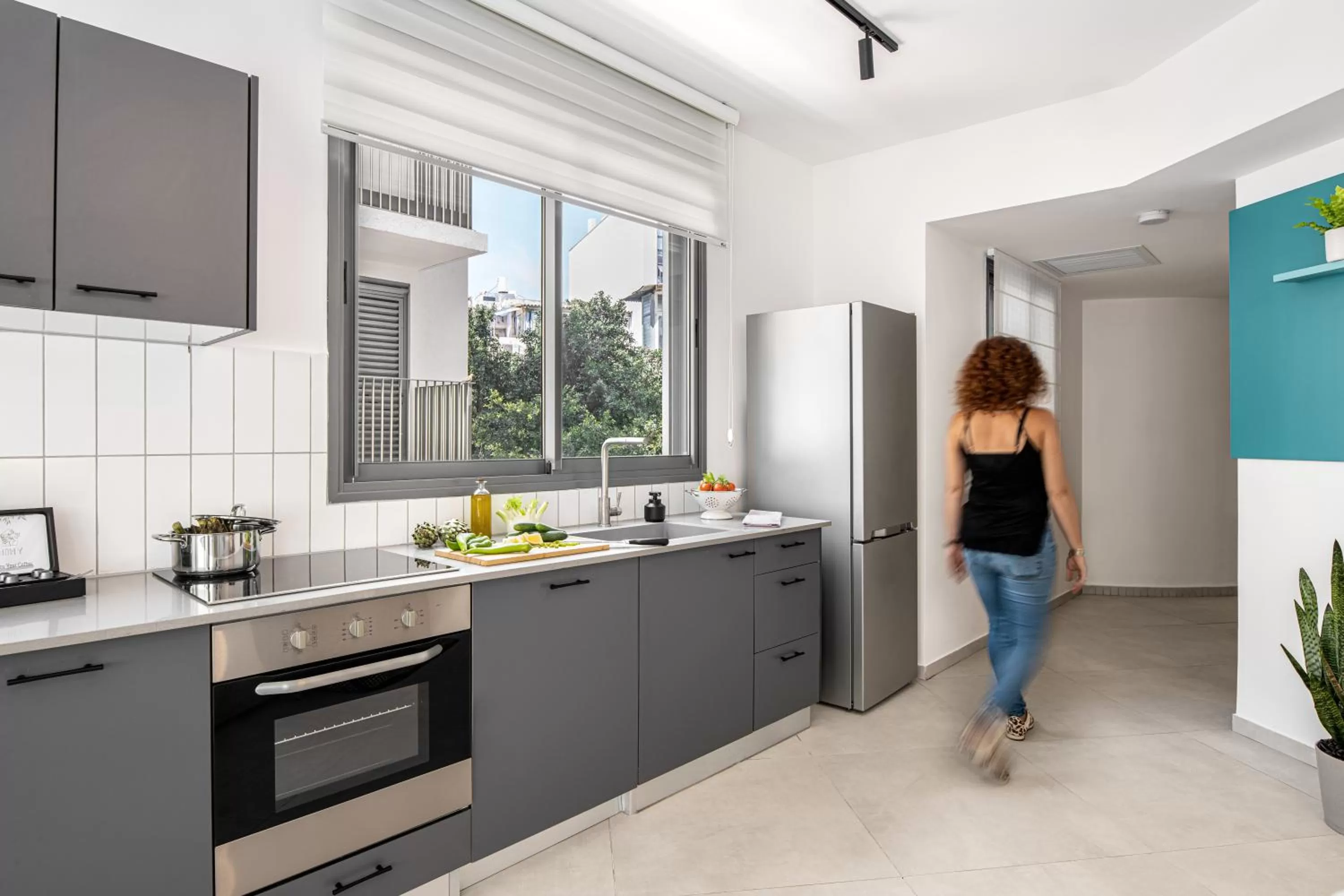 People in Mate GEORGE - By HOMY