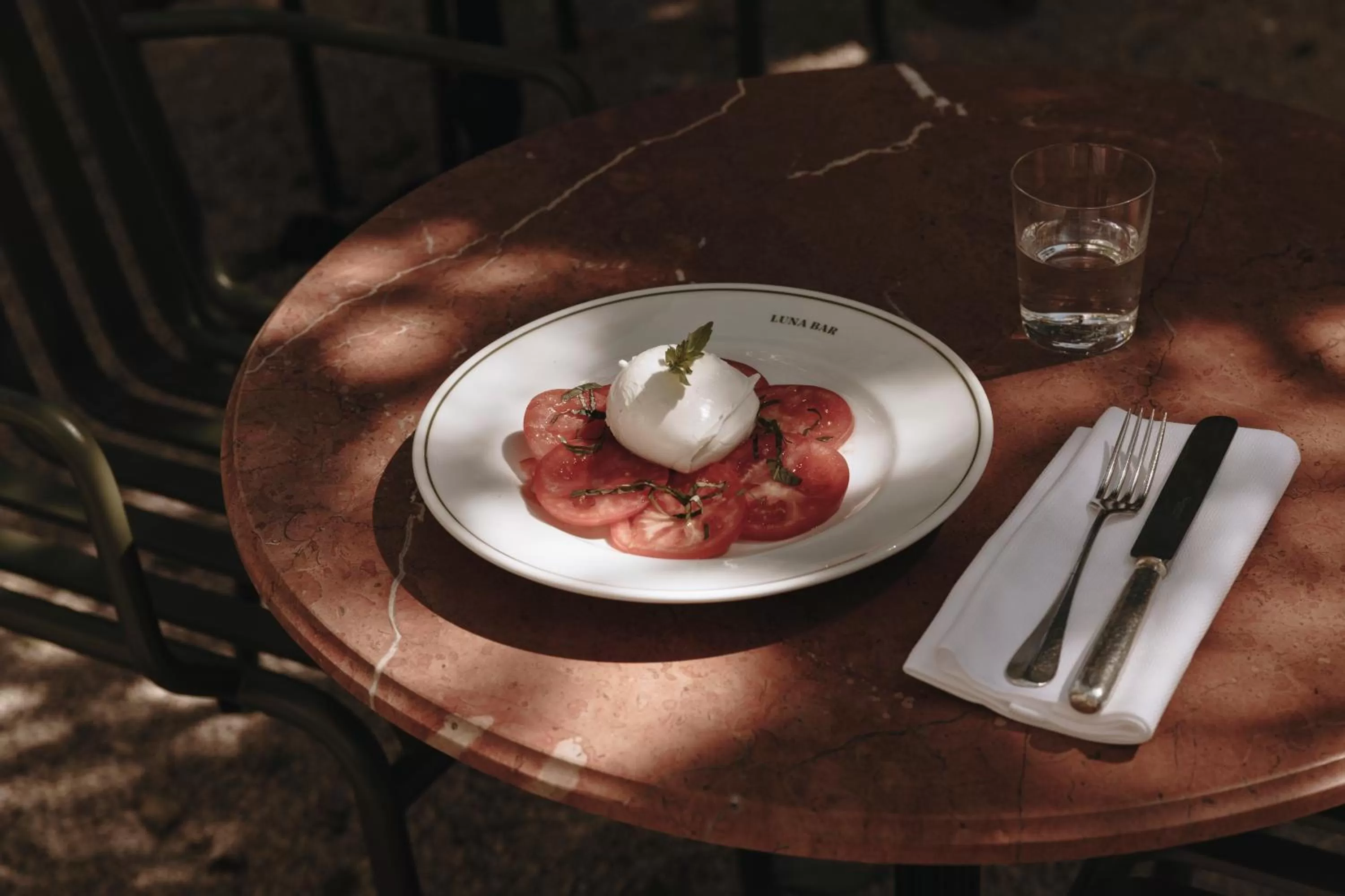 Restaurant/places to eat in Parkhotel Mondschein, a Member of Design Hotels