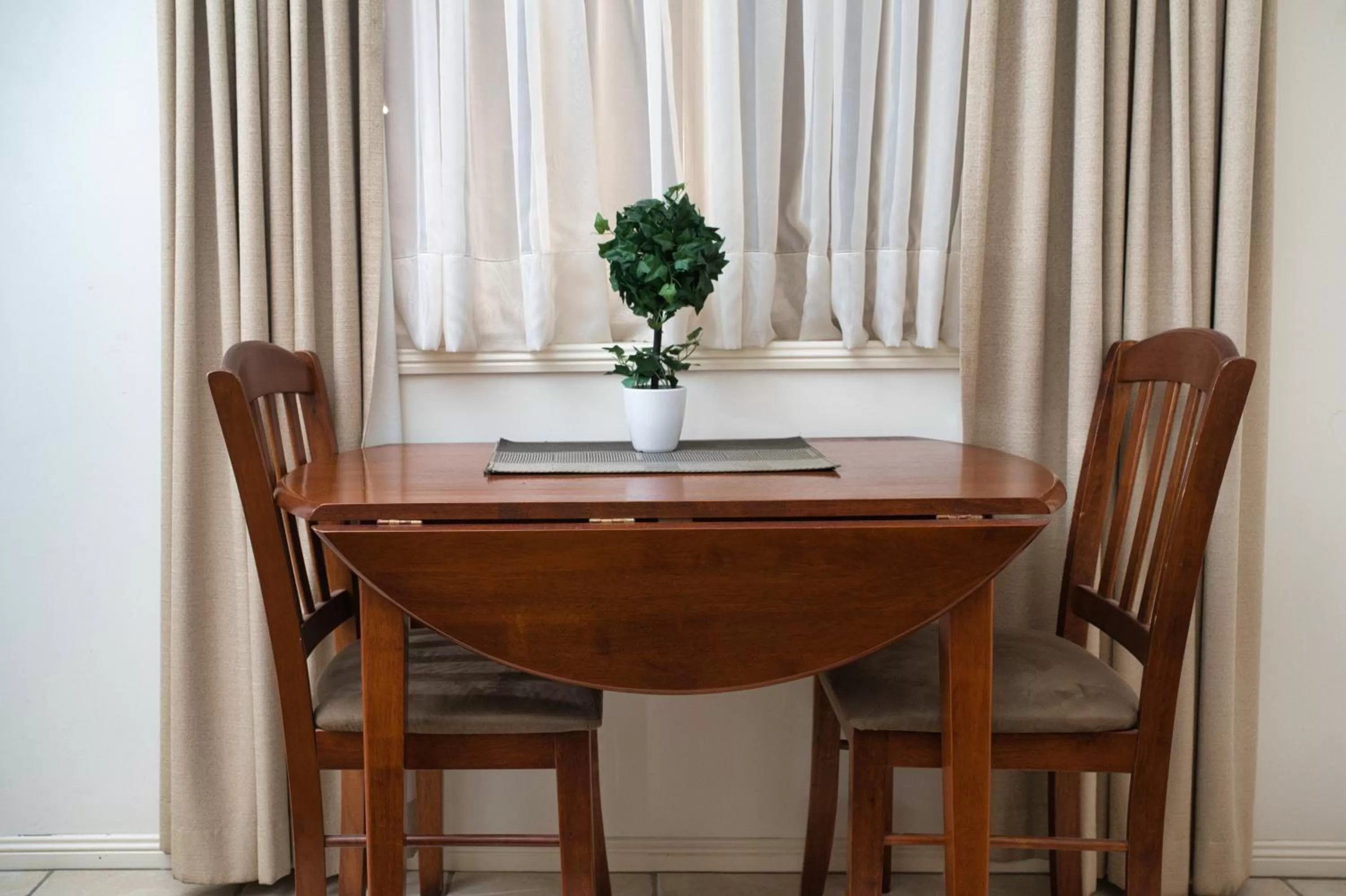 Dining area in Motel Myall