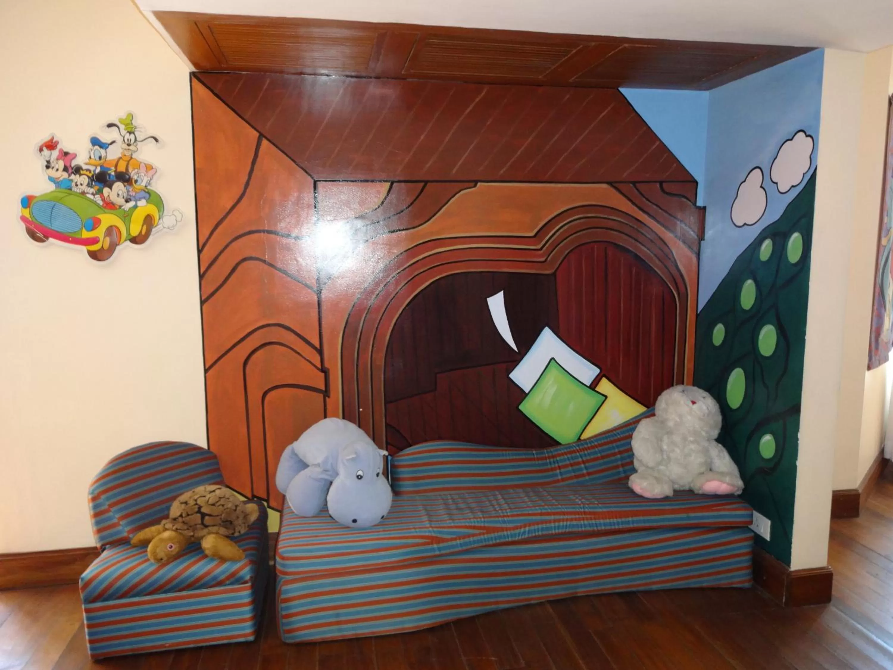 Kids's club in The Oberoi Cecil