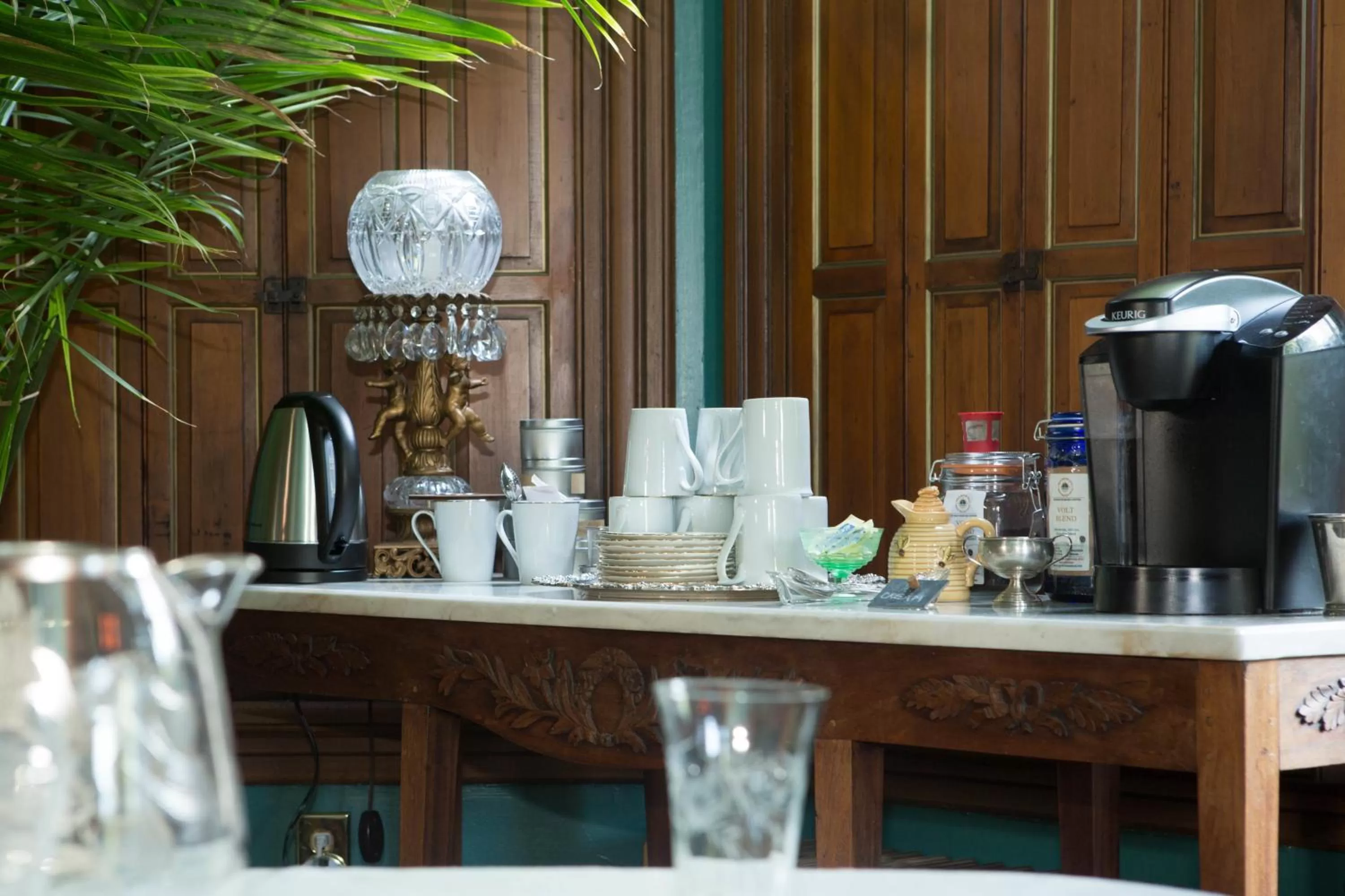 Restaurant/places to eat in 10 Clarke