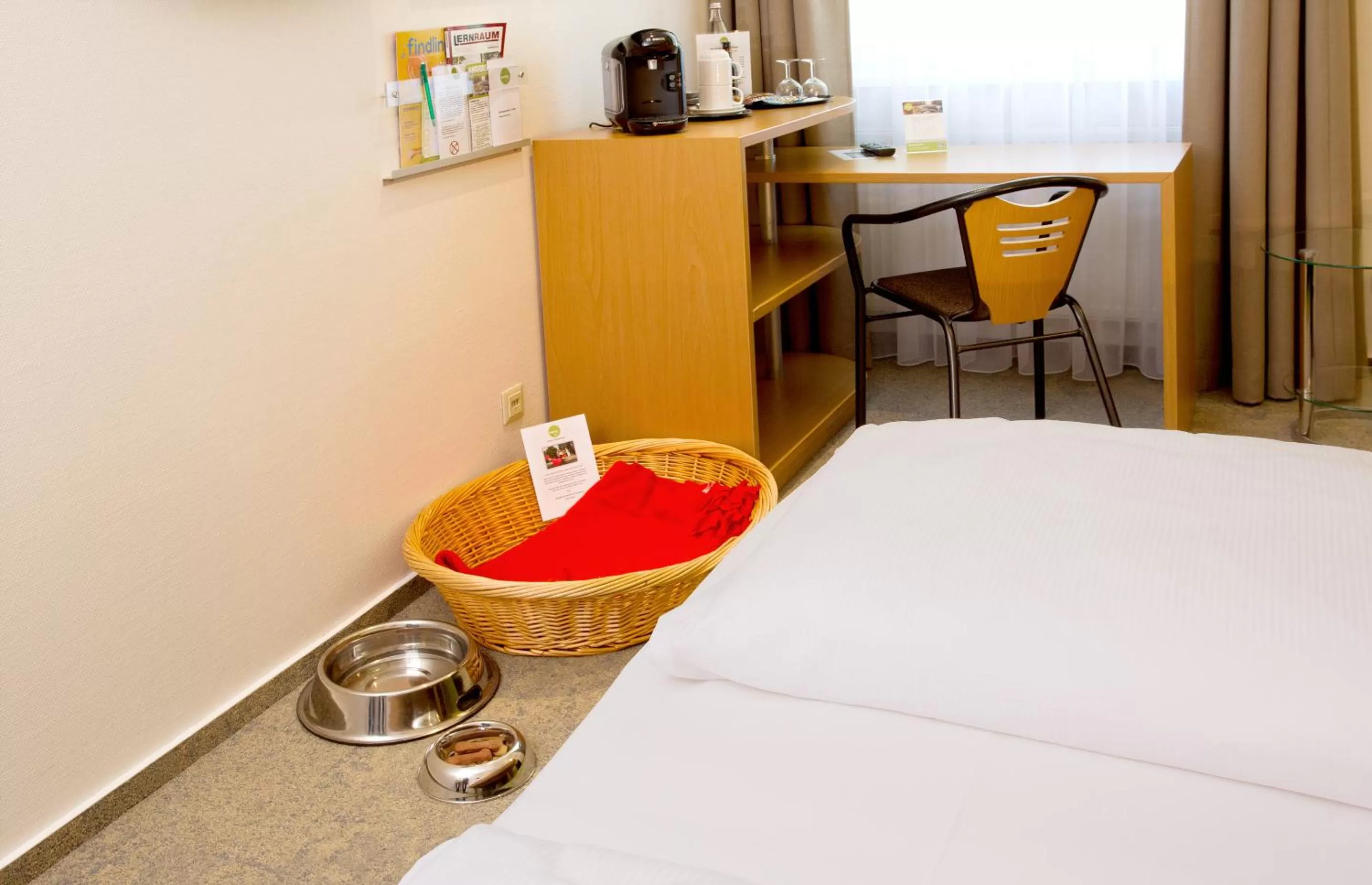 Pets, Bed in Anders Hotel Walsrode