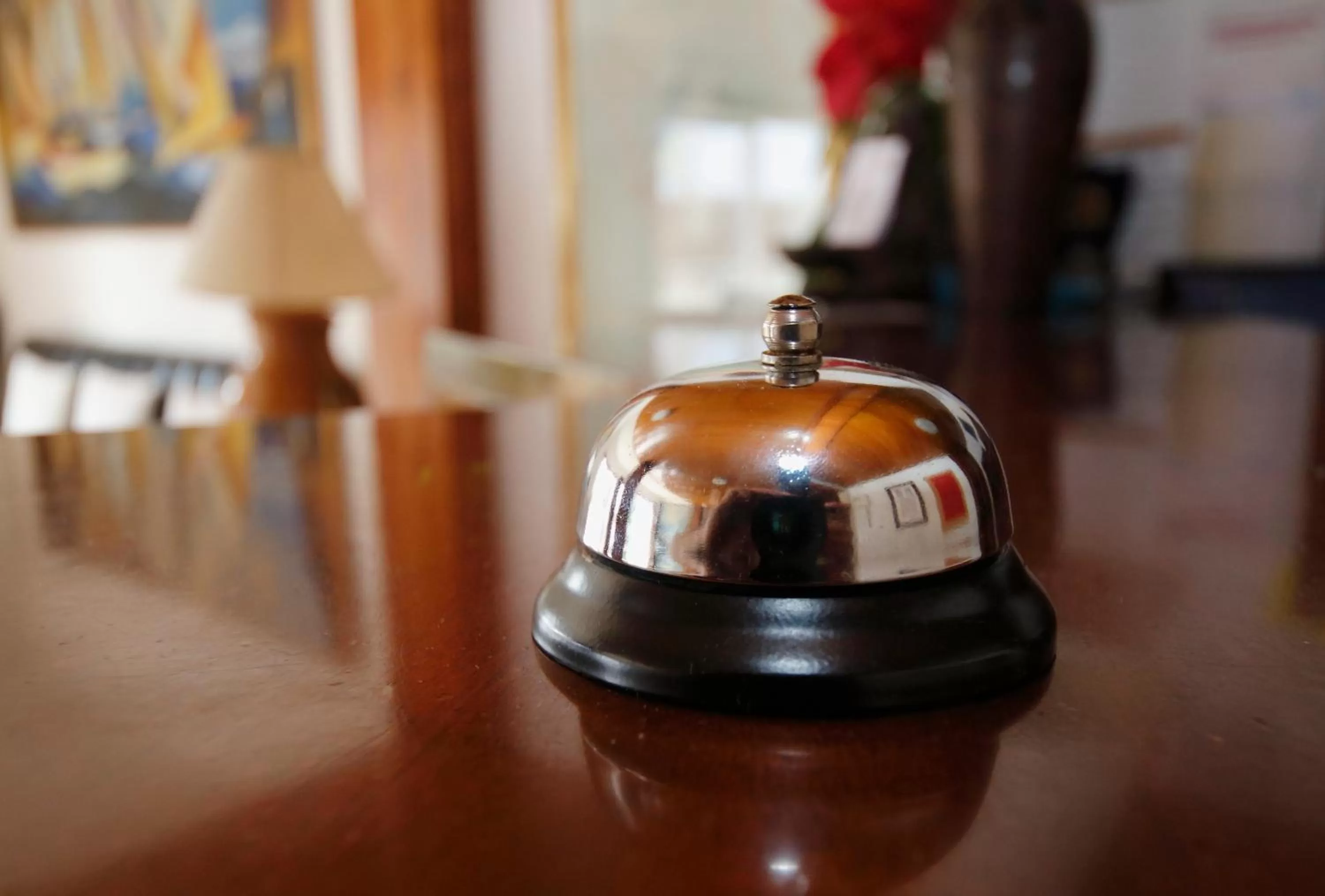 Staff in Hotel Edén