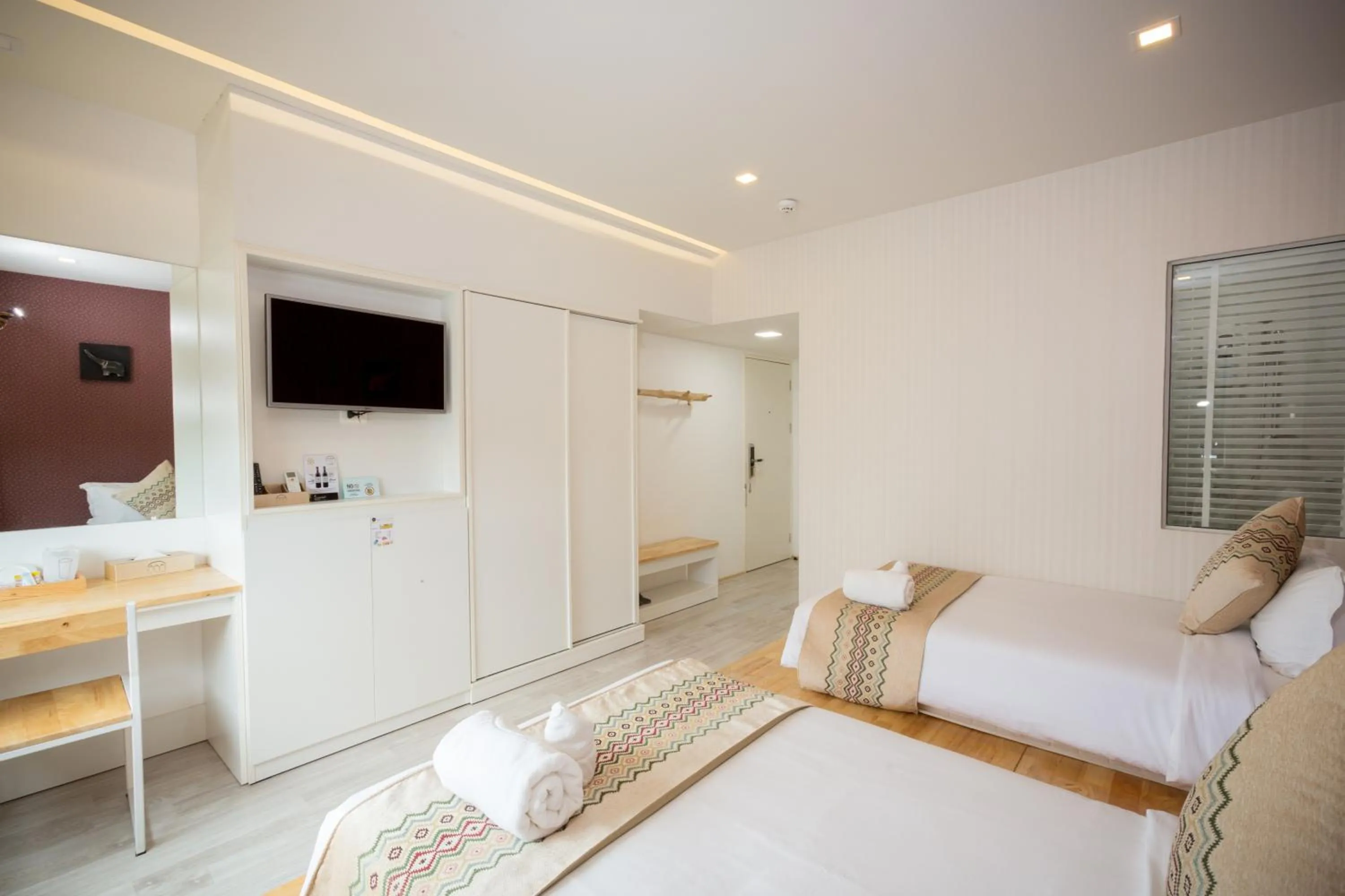 TV and multimedia, Bed in The Guest Arak Boutique Hotel