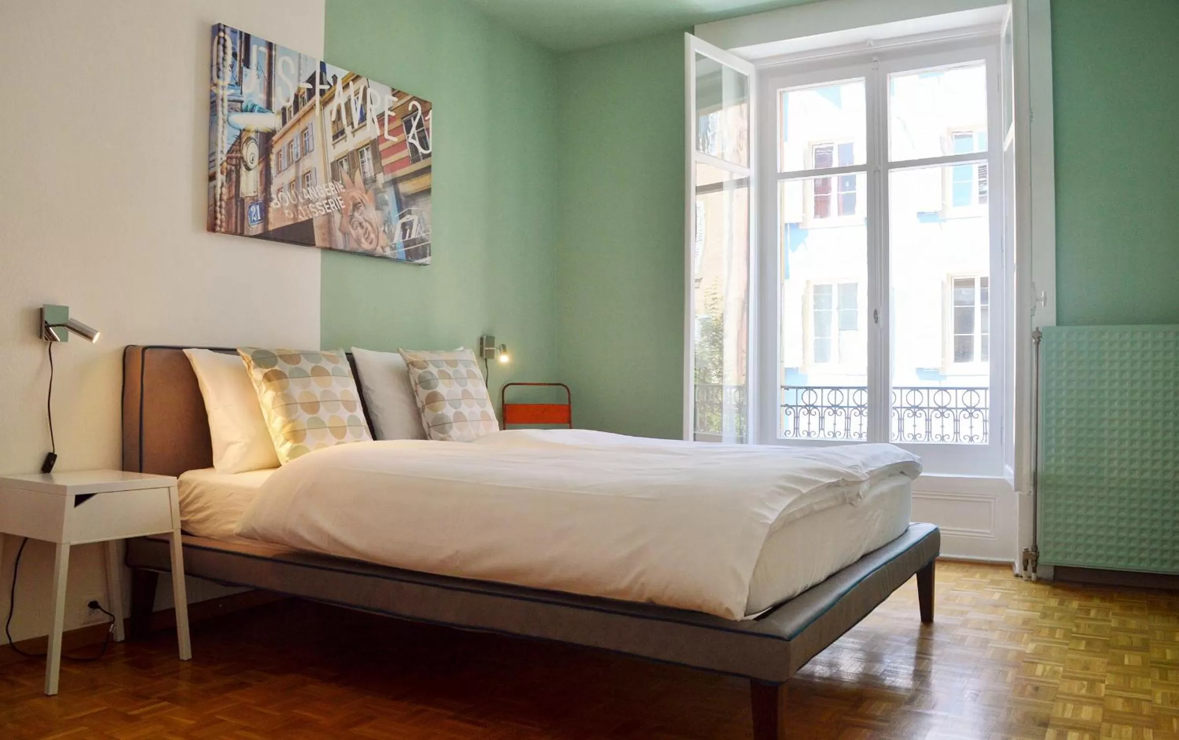 Day, Bed in B&B Louis-Favre 21