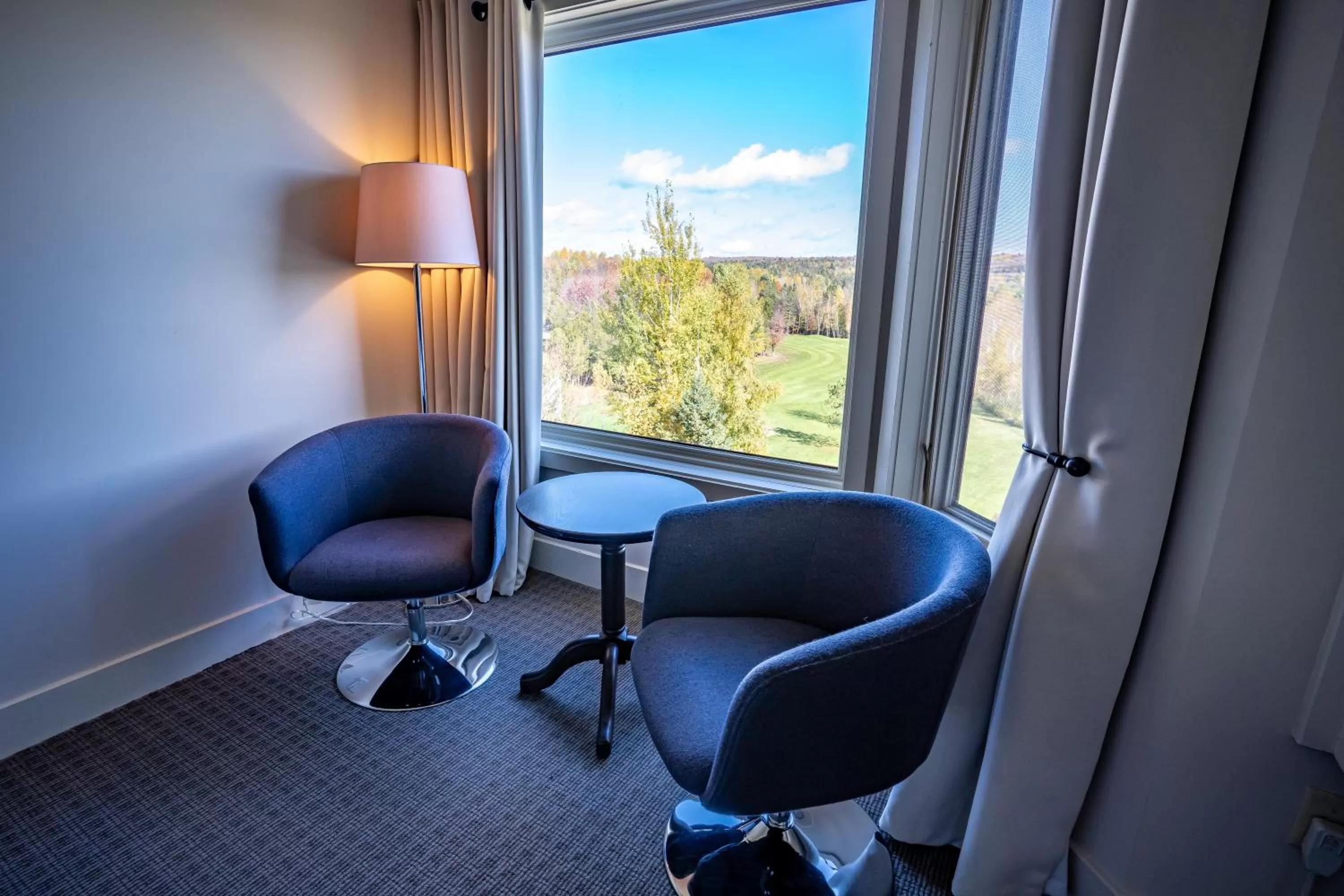 Living room in Manoir des Sables Hôtel & Golf