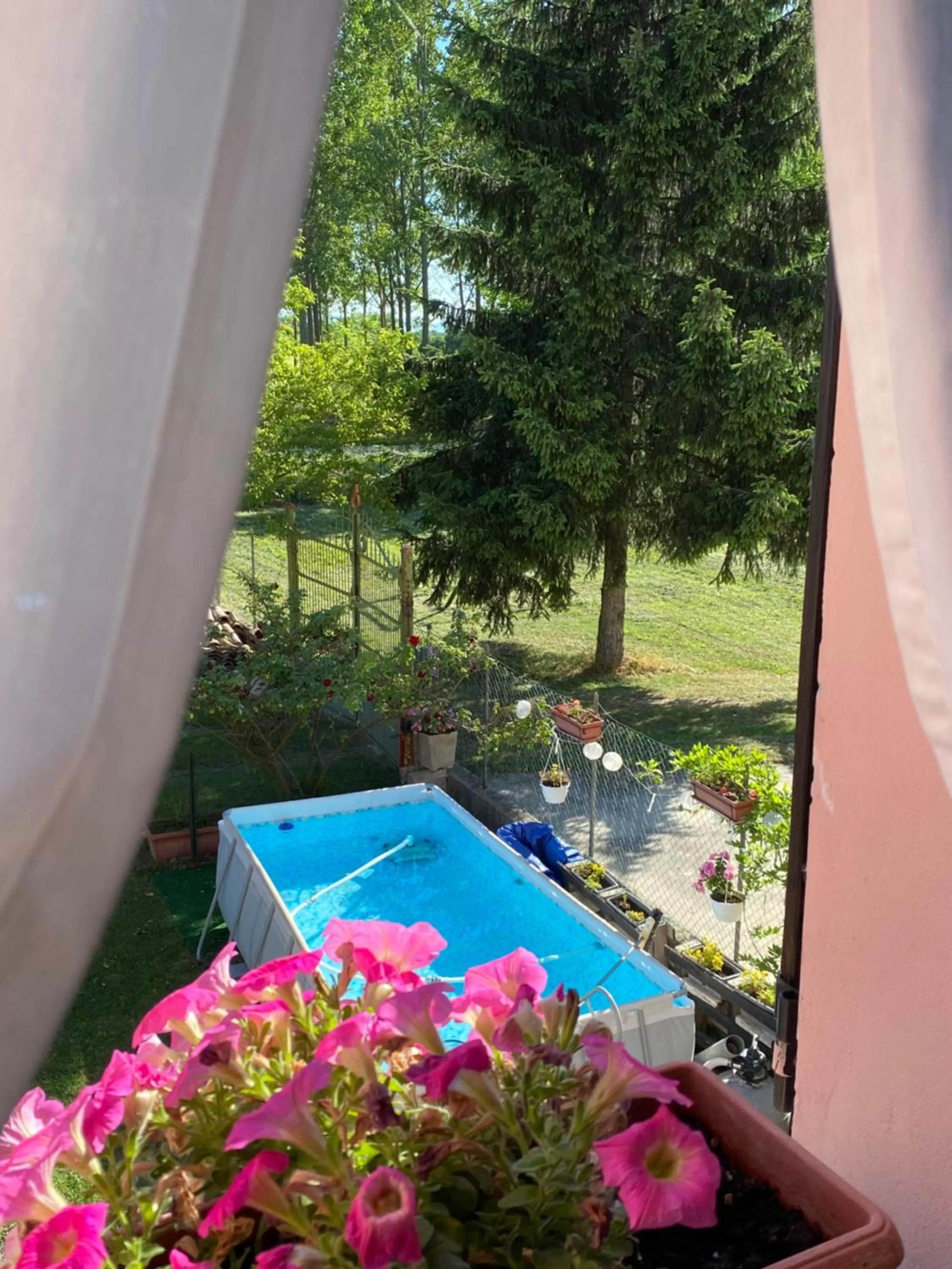 B&B Happiness in the Country