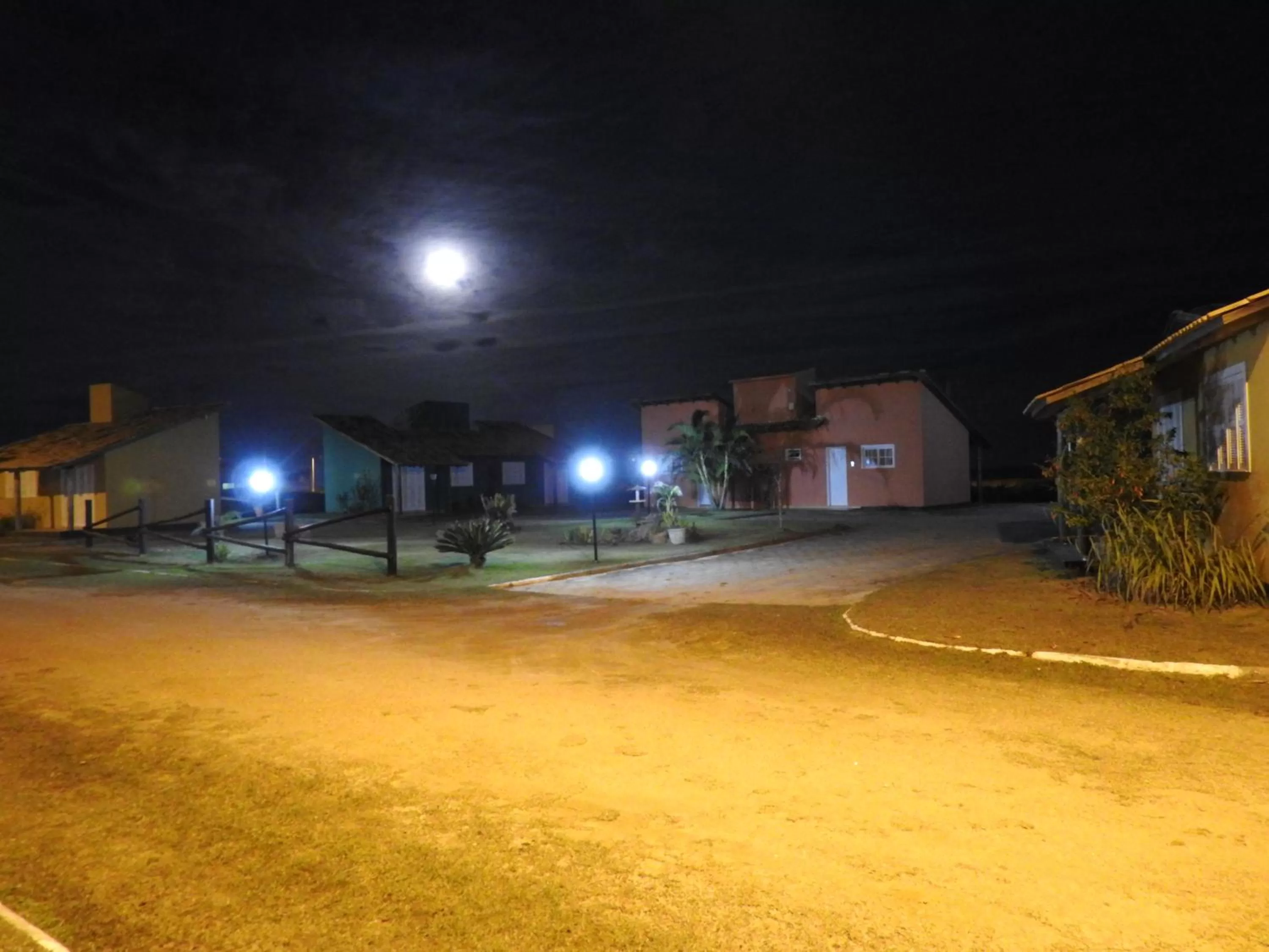 Night in Pousada dos Sambaquis