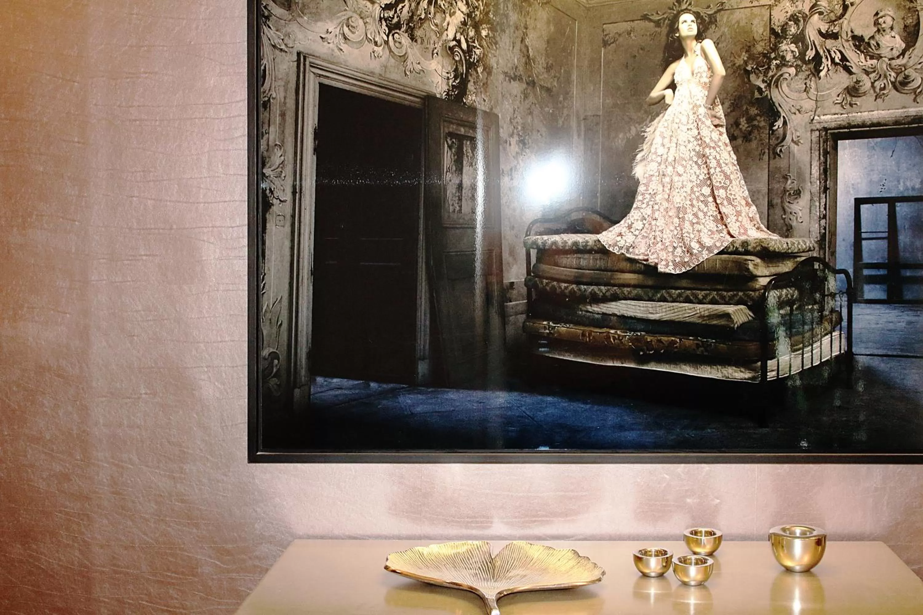 Decorative detail in Milford Suites Budapest