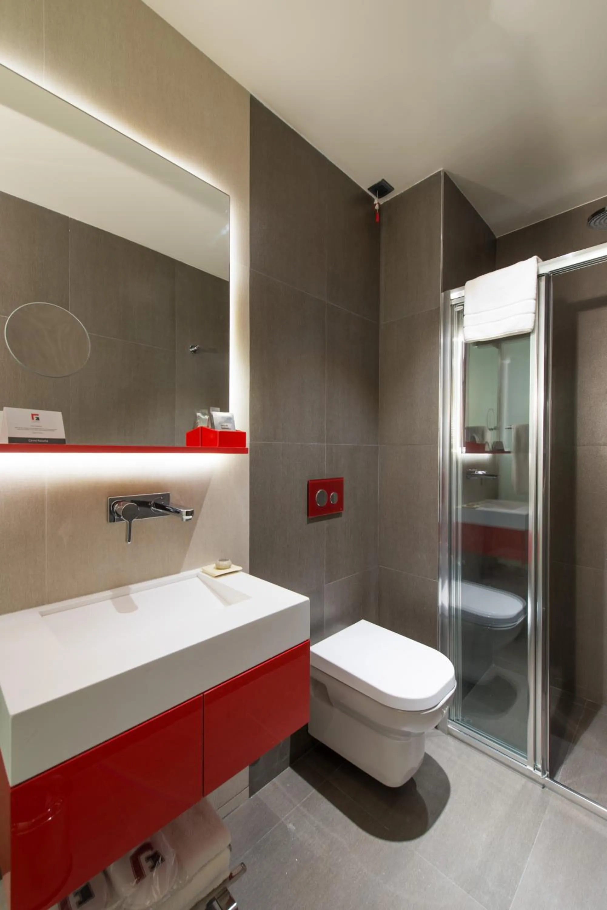 Bathroom in Hotel Favori Nisantasi