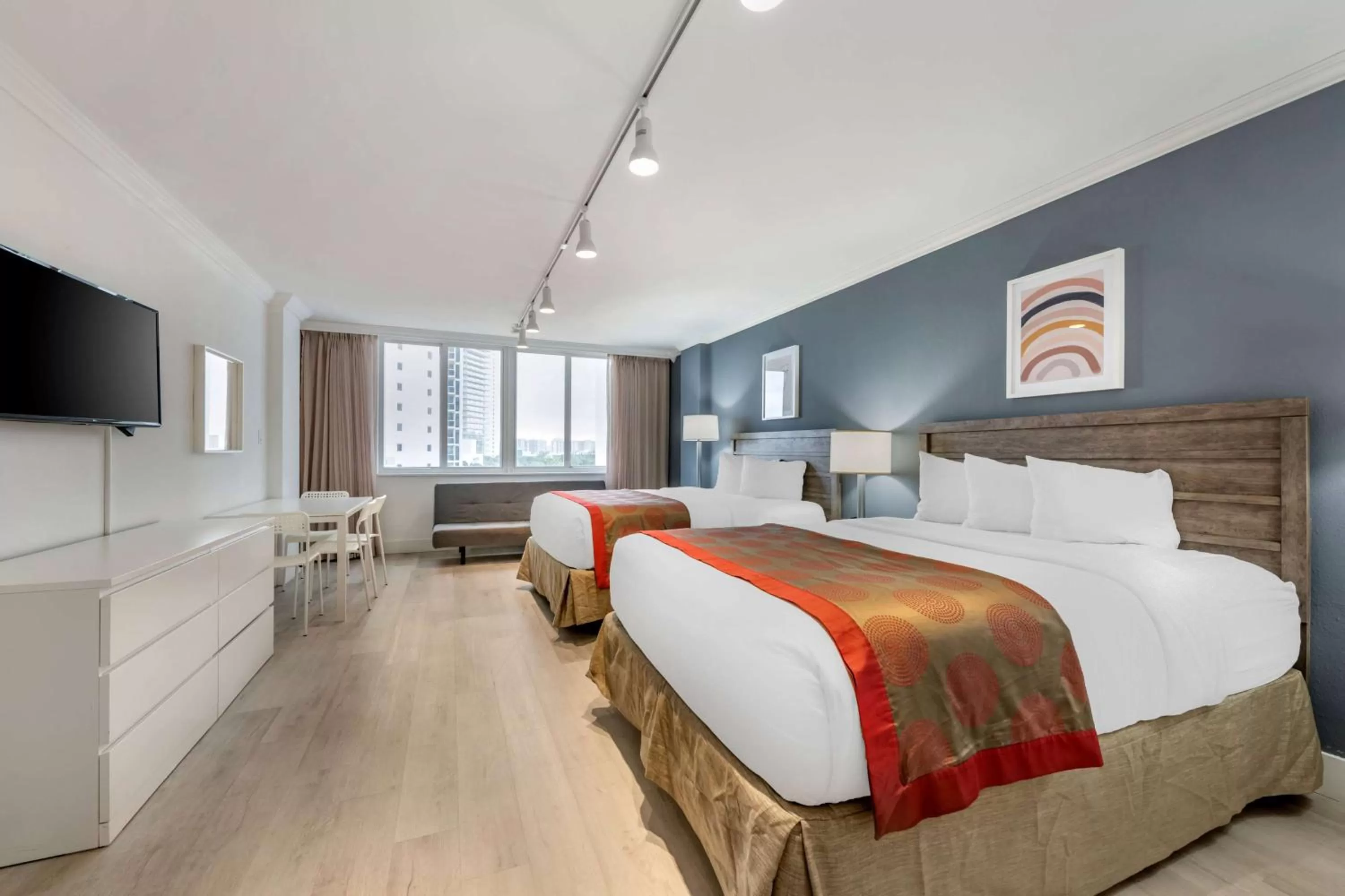 Photo of the whole room, Bed in Ramada Plaza by Wyndham Marco Polo Beach Resort