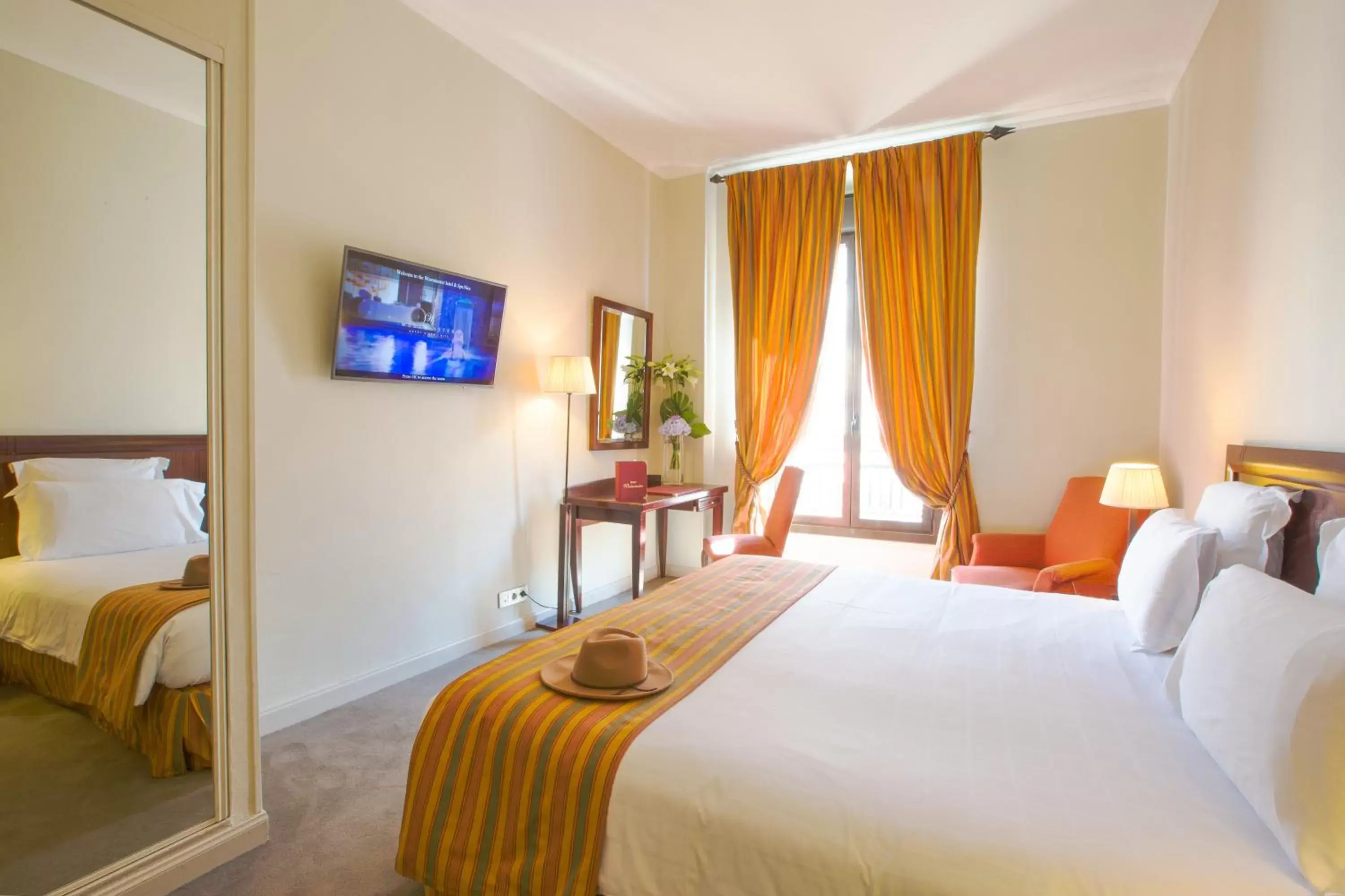 Standard Room with Sea View in Westminster Hotel & Spa Nice Standard Room with Sea View in Westminster Hotel & Spa Nice