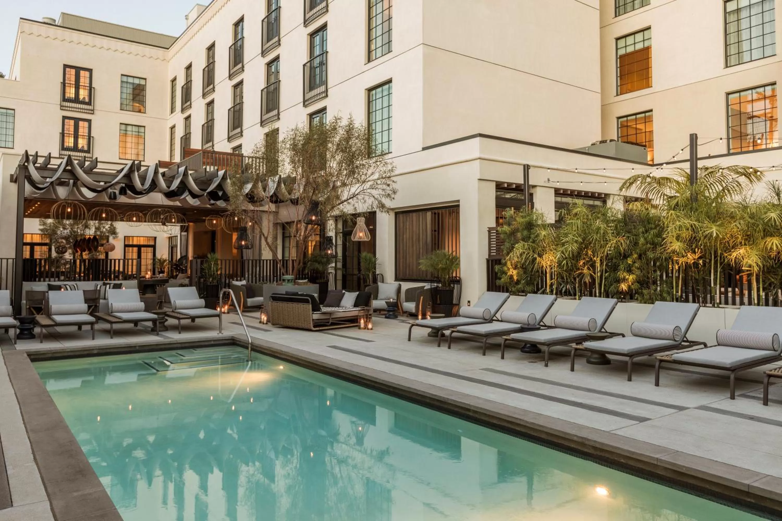 Property building in Kimpton La Peer Hotel West Hollywood by IHG