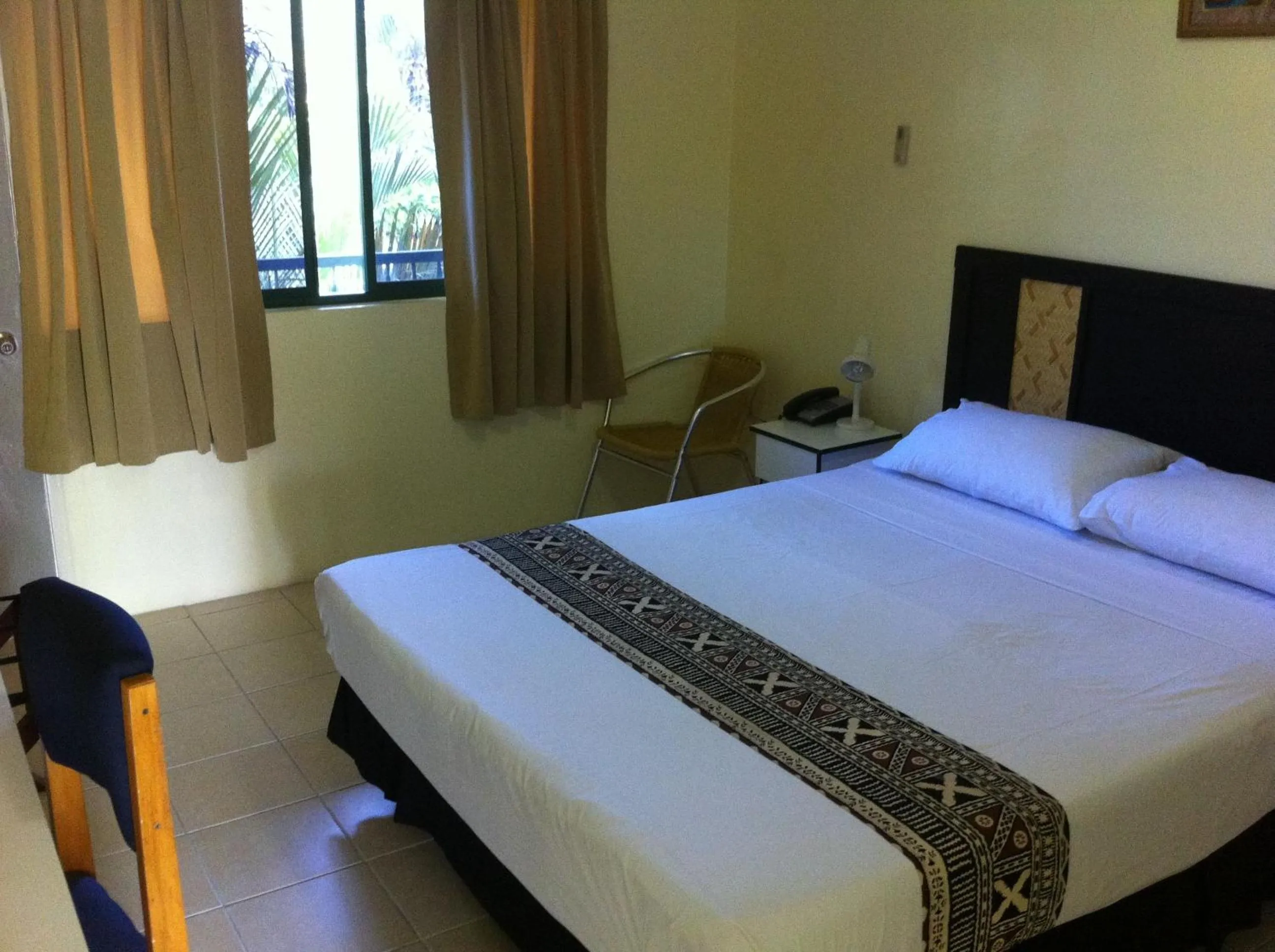 Garden view, Bed in Grand West Villas