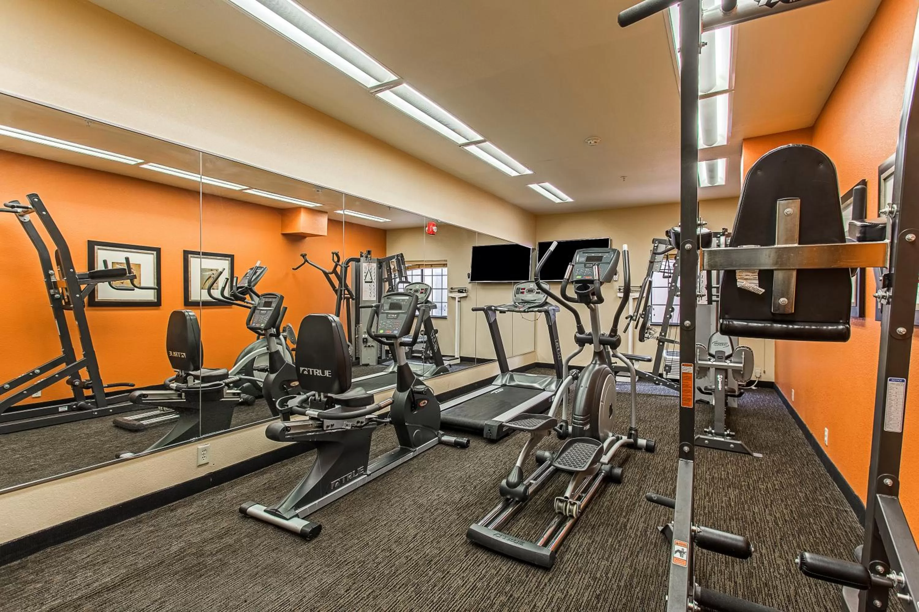 Fitness centre/facilities in Hotel Ruidoso