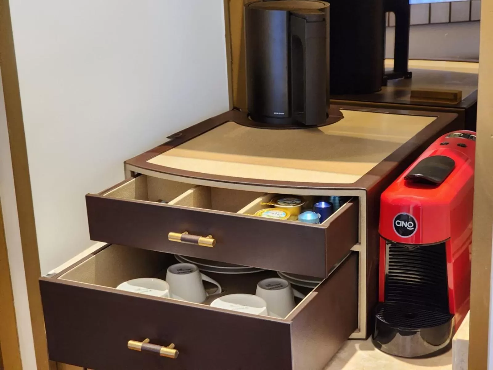 Coffee/tea facilities in Marsa Malaz Kempinski, The Pearl