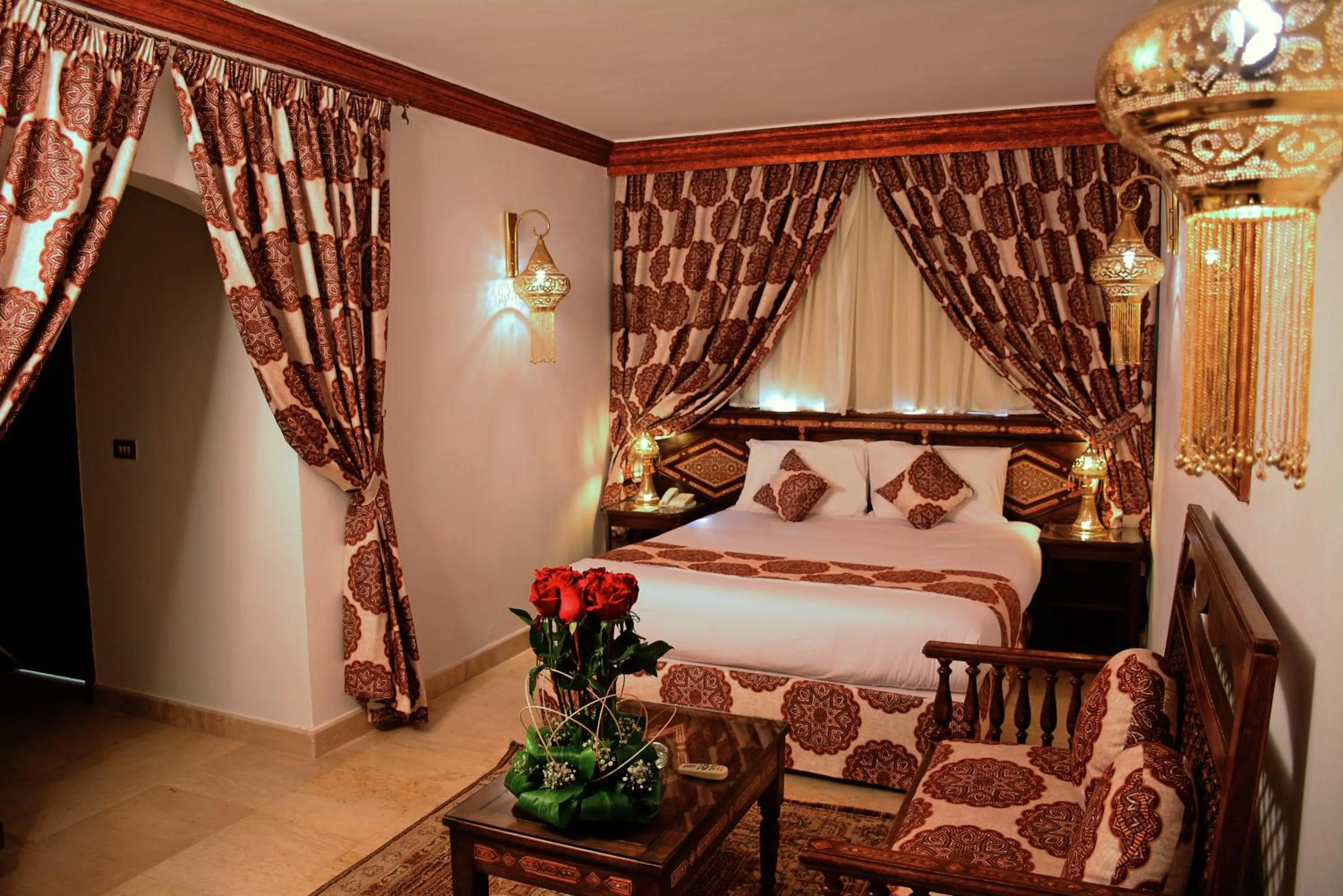Bed in Oriental Rivoli Hotel & Spa