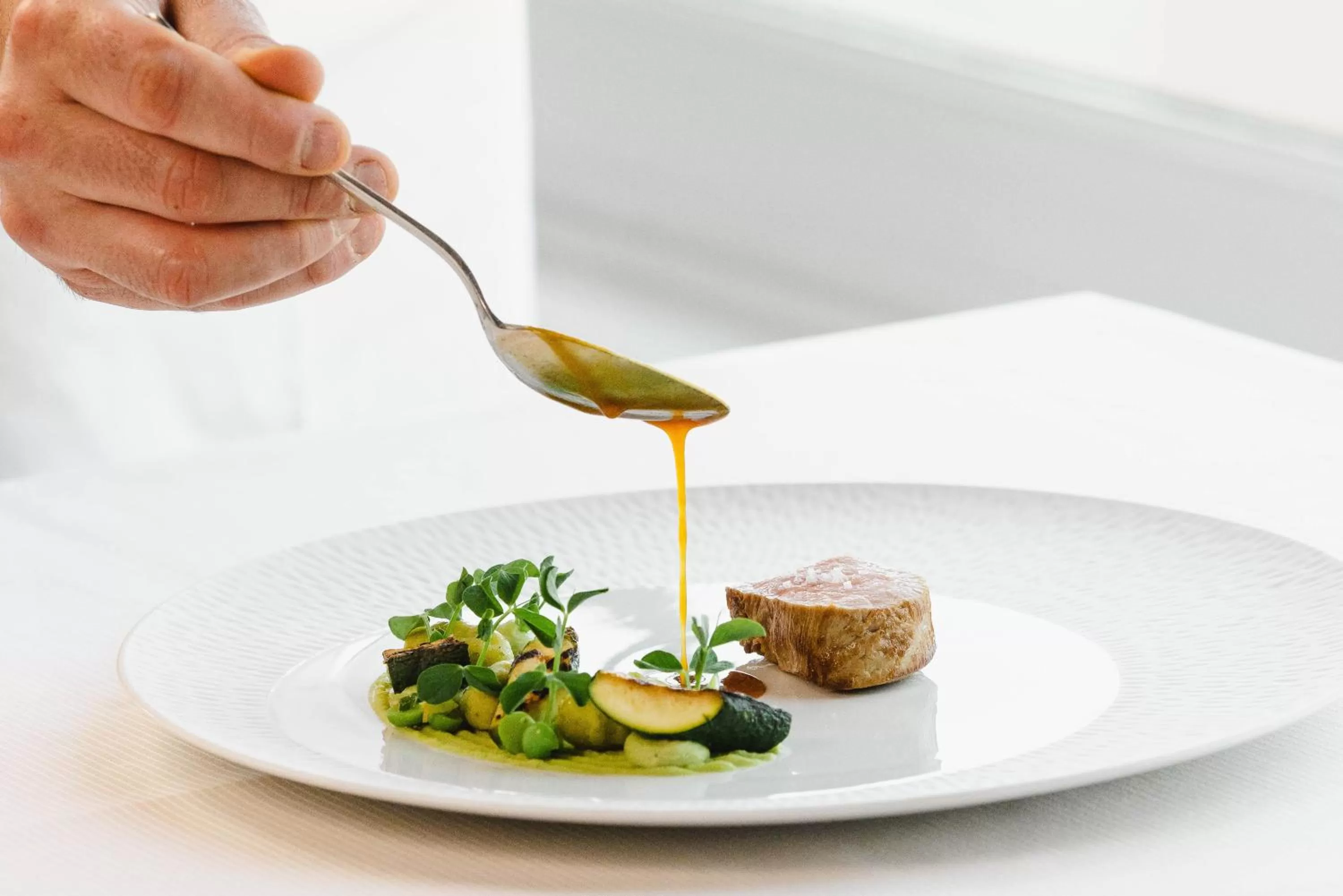 Food and drinks in Le Grand Hotel de Cabourg - MGallery Collection