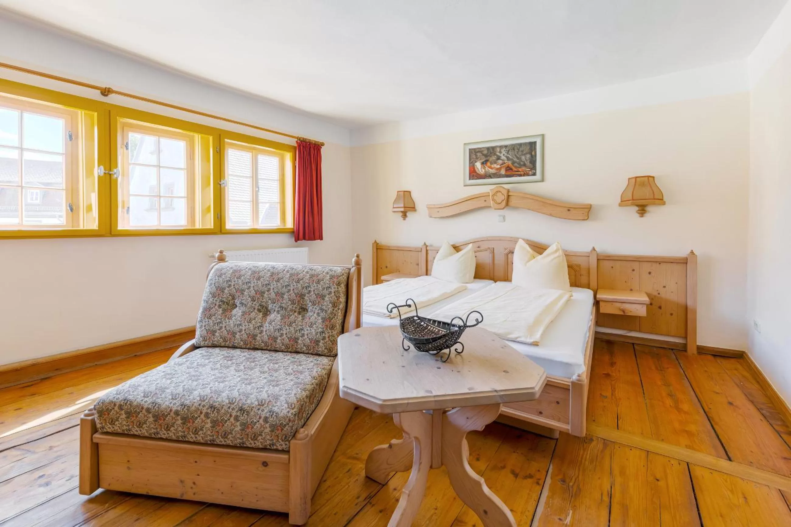 Photo of the whole room, Bed in Watzdorfer Geleitschenke und Herberge