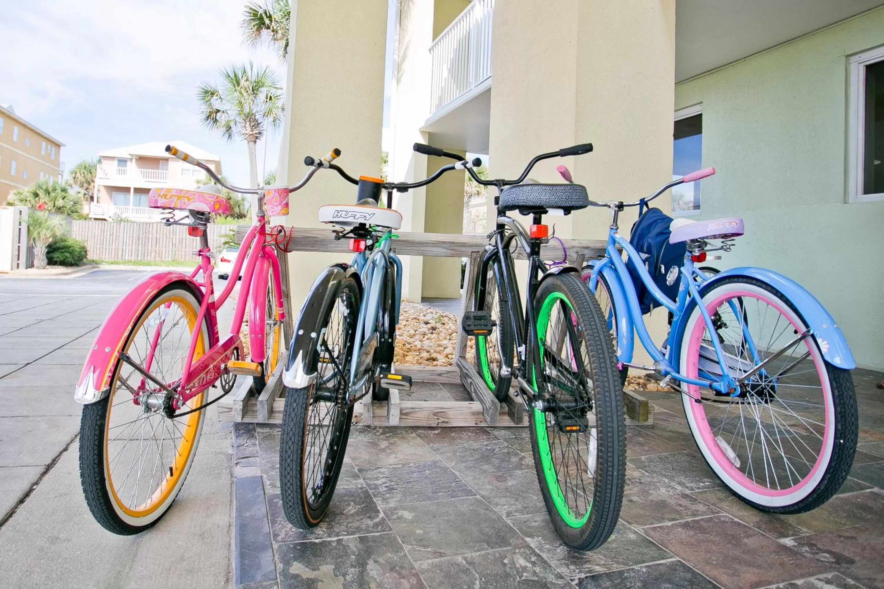 Activities in Surf & Sand Hotel