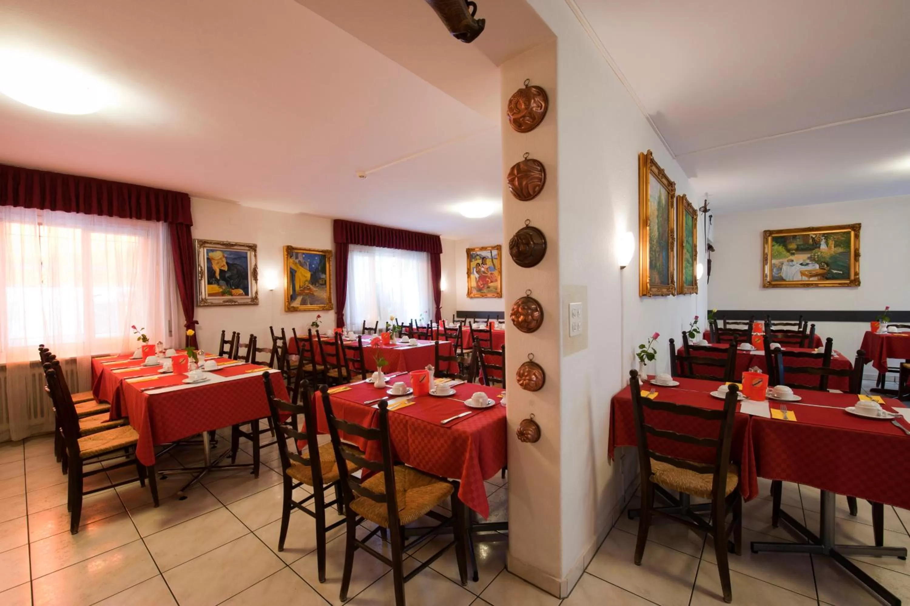 Restaurant/places to eat in Hotel Dischma - FREE BUS AND TRAIN TICKET