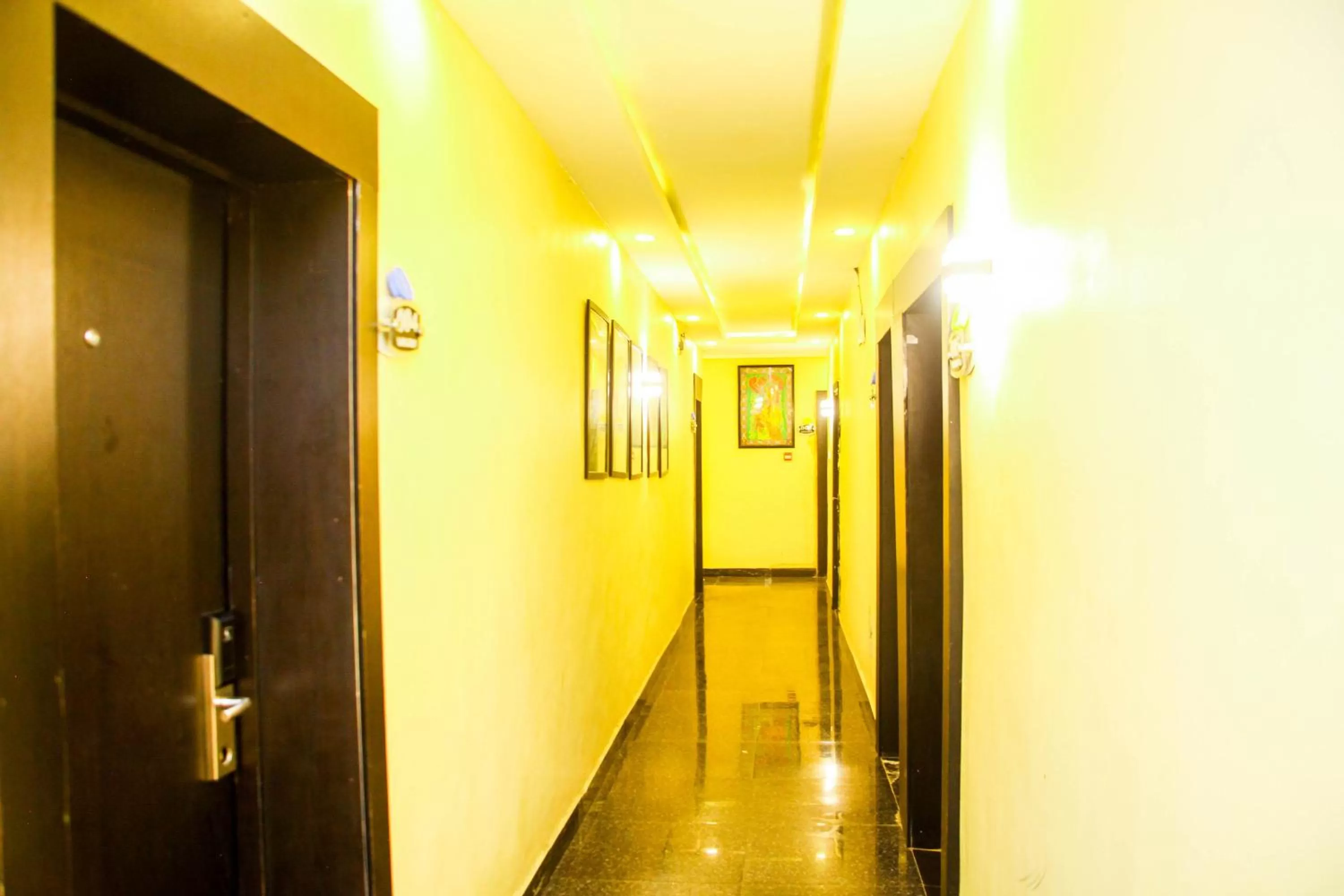 Decorative detail in ONTARIO SUITES