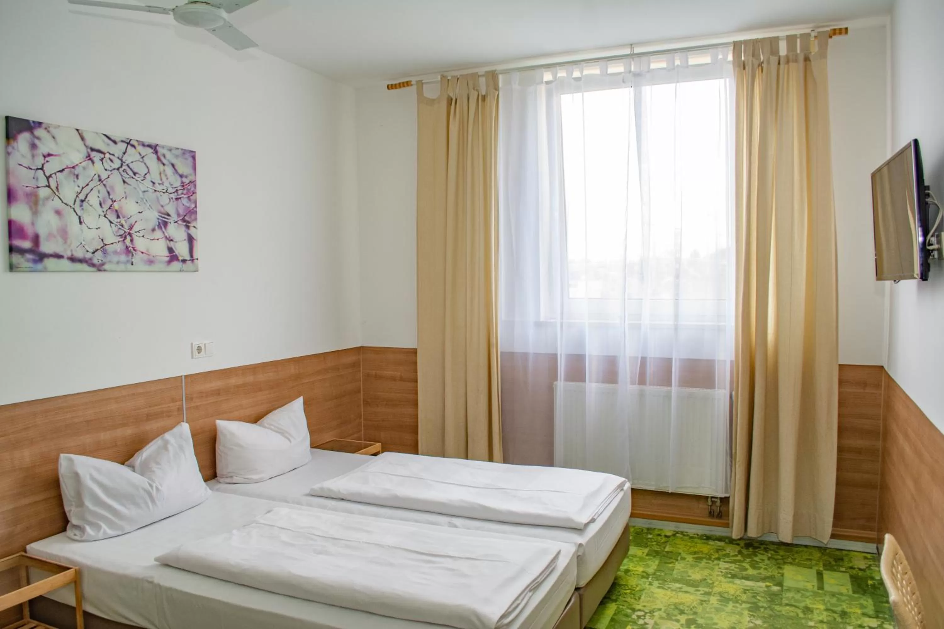 Photo of the whole room, Bed in 24seven Apartments - Self Check-IN