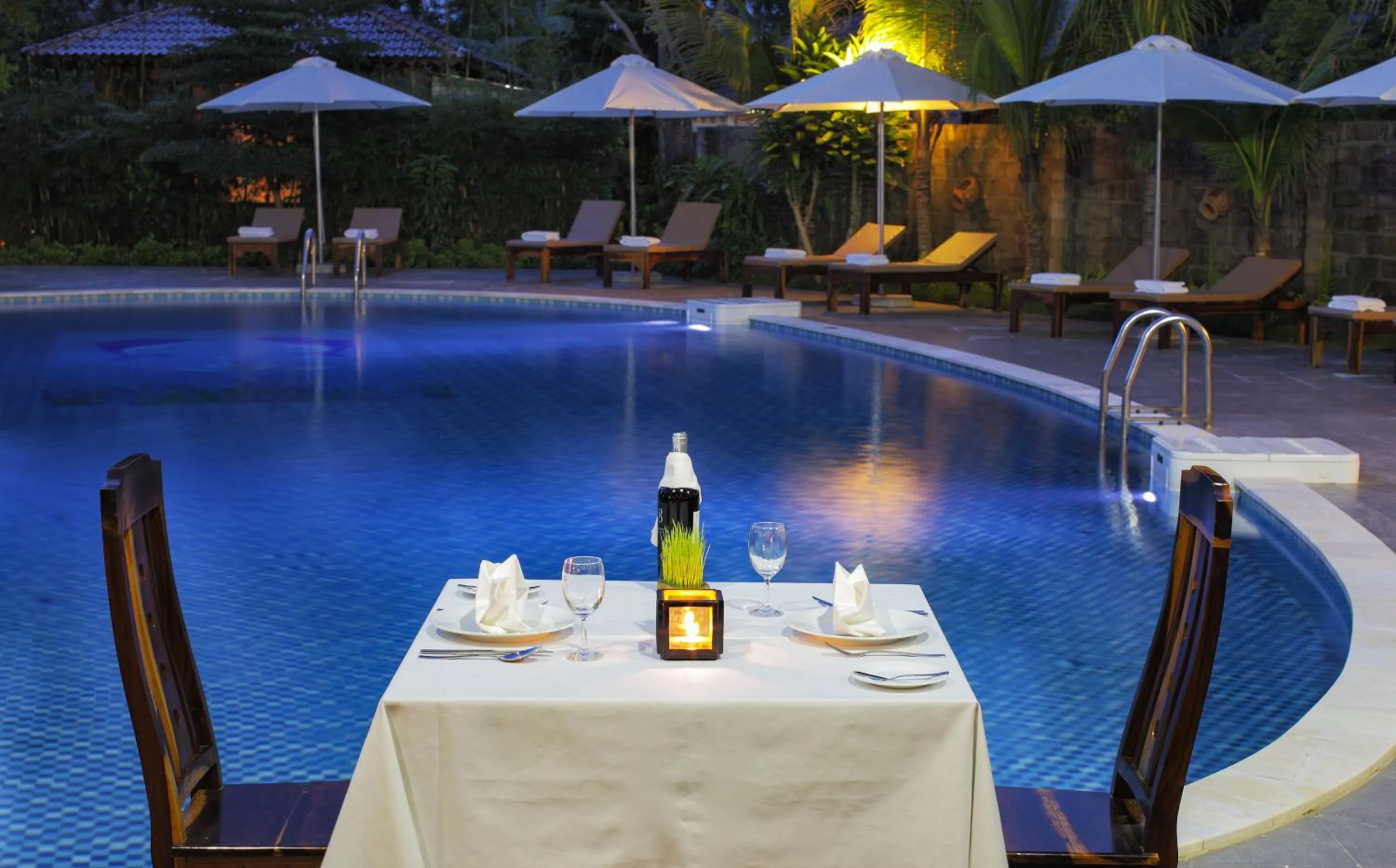 Restaurant/places to eat in Elwood Premier Resort Phu Quoc