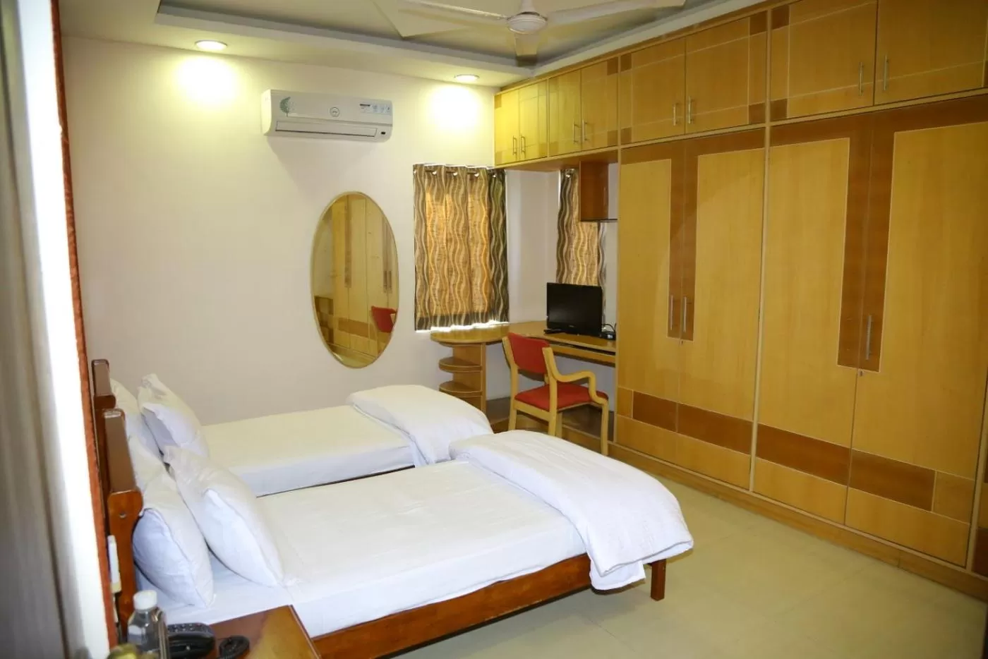 Bed in Swan Suites Madhapur