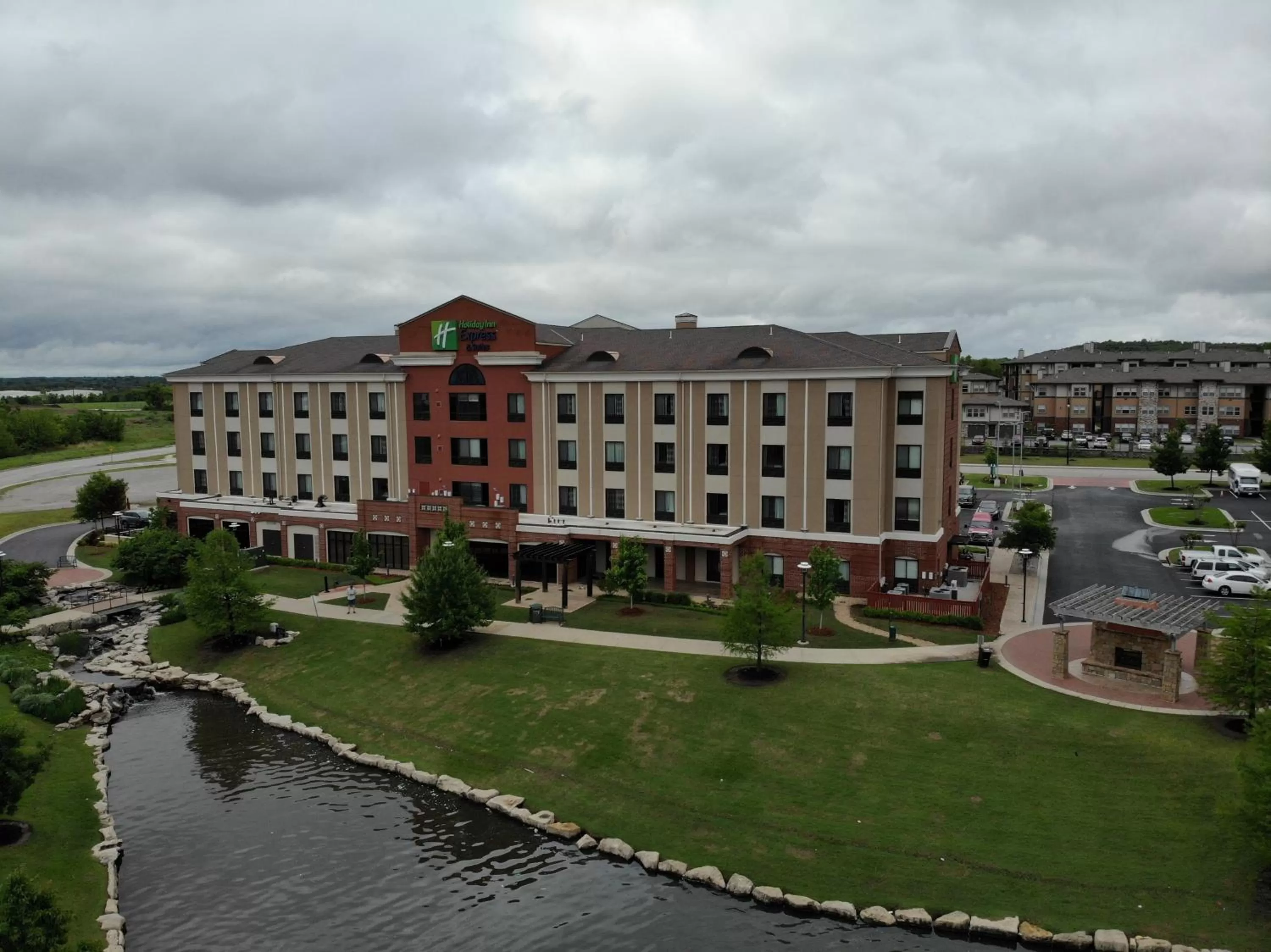 Property building in Holiday Inn Express & Suites Glenpool by IHG