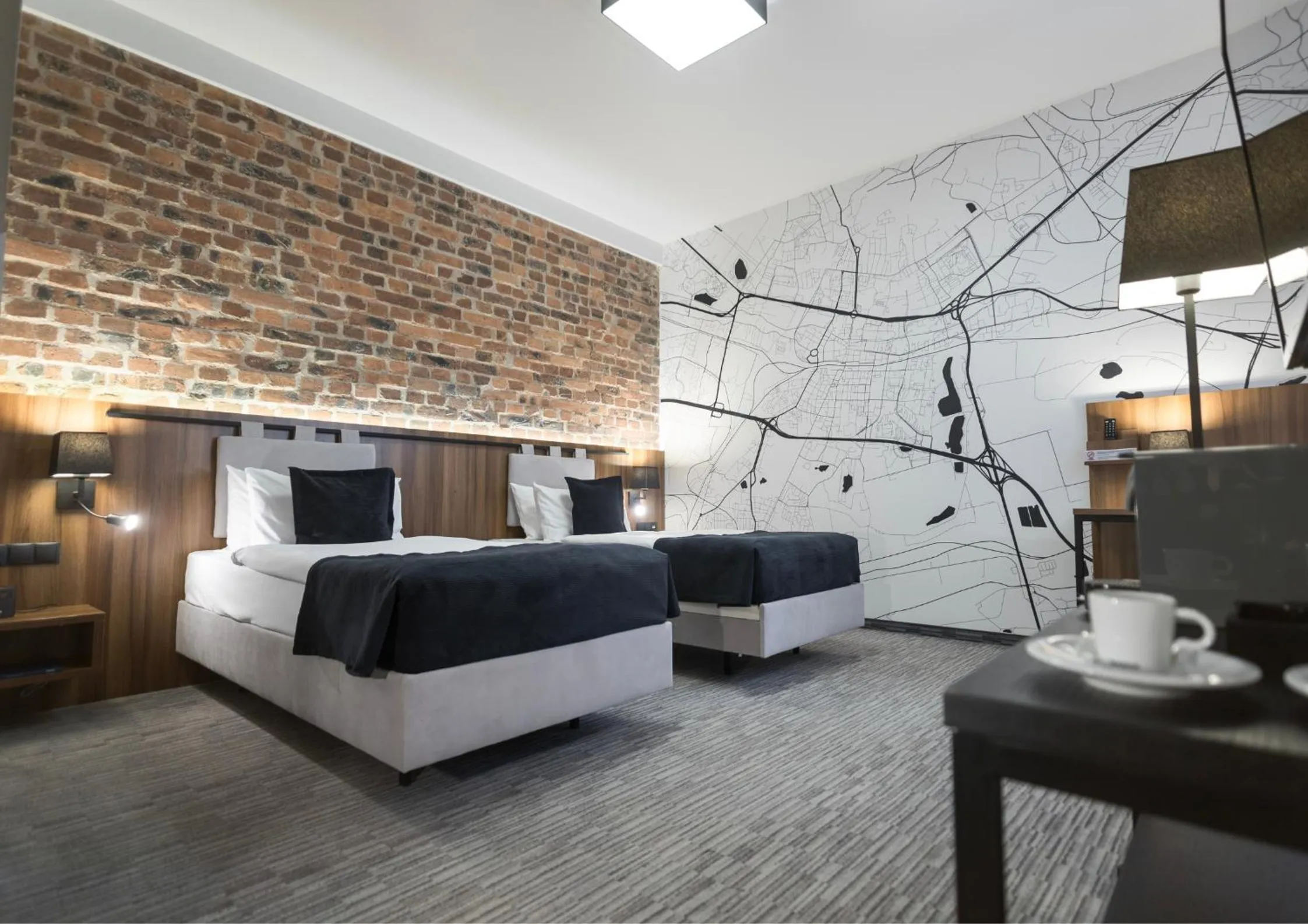 Living room, Bed in Best Western Hotel Mariacki Katowice