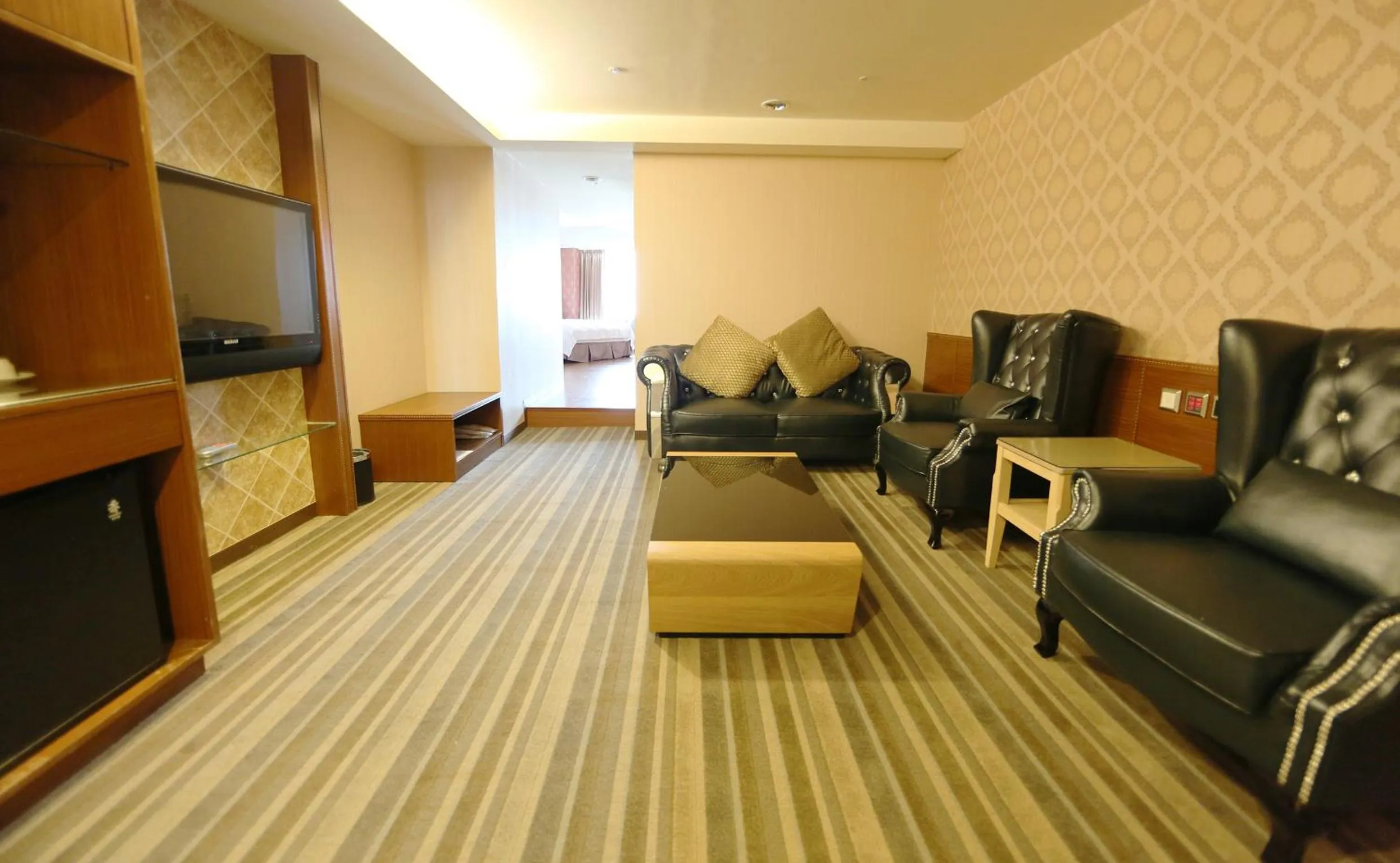 Living room in Grand Earl Hotel