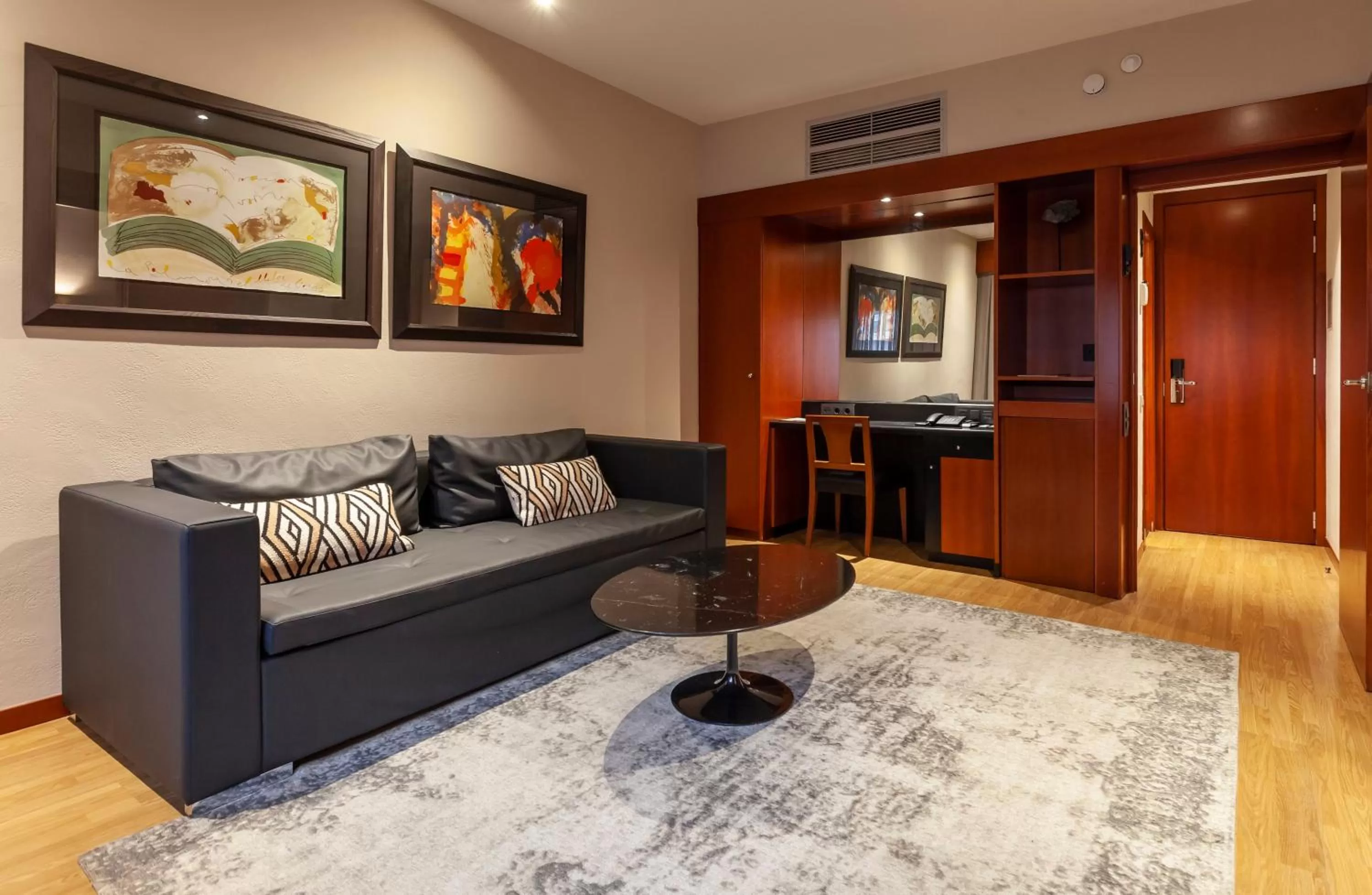 Seating area in Hotel Derby