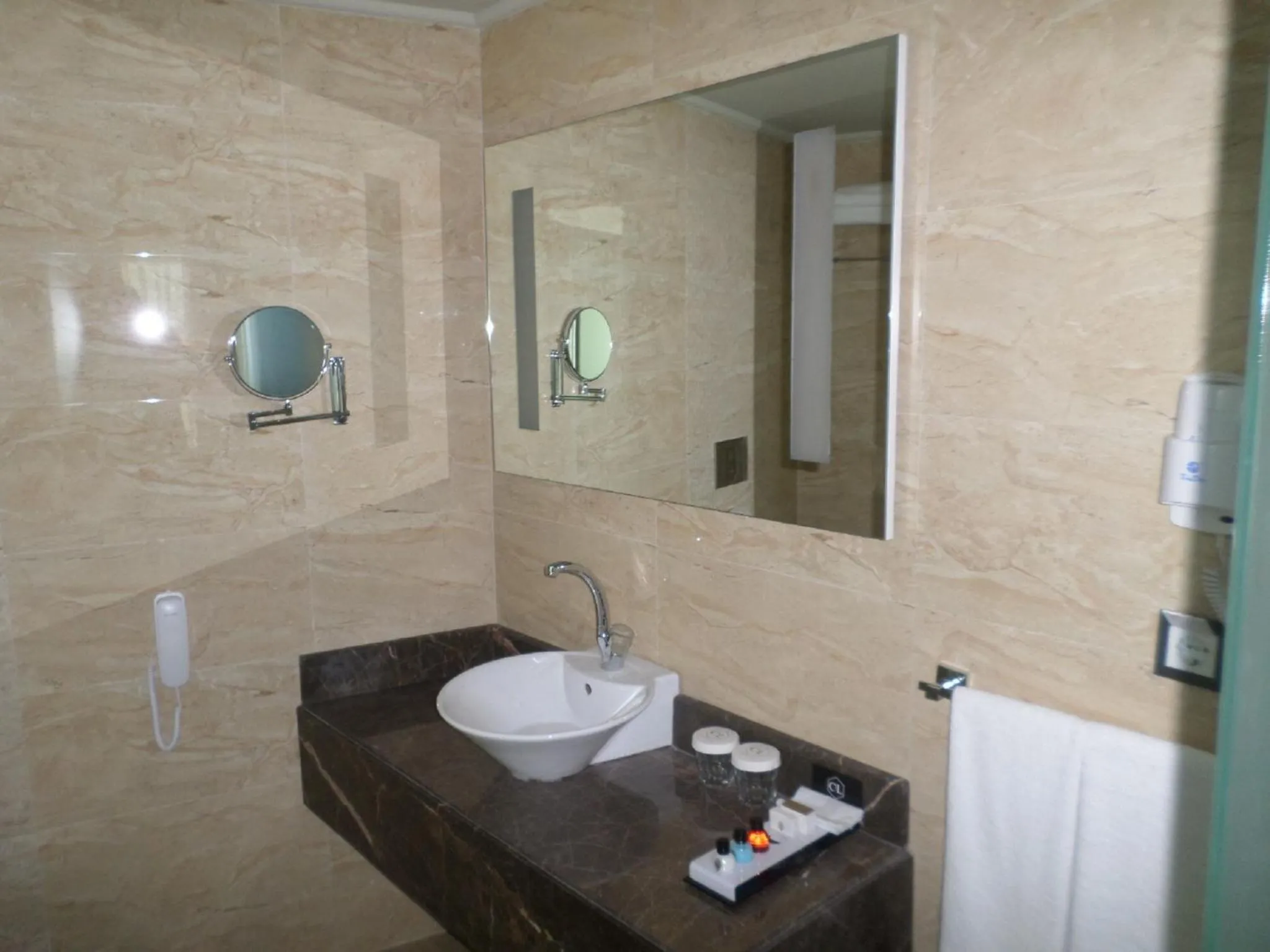 Bathroom in City Live Hotel