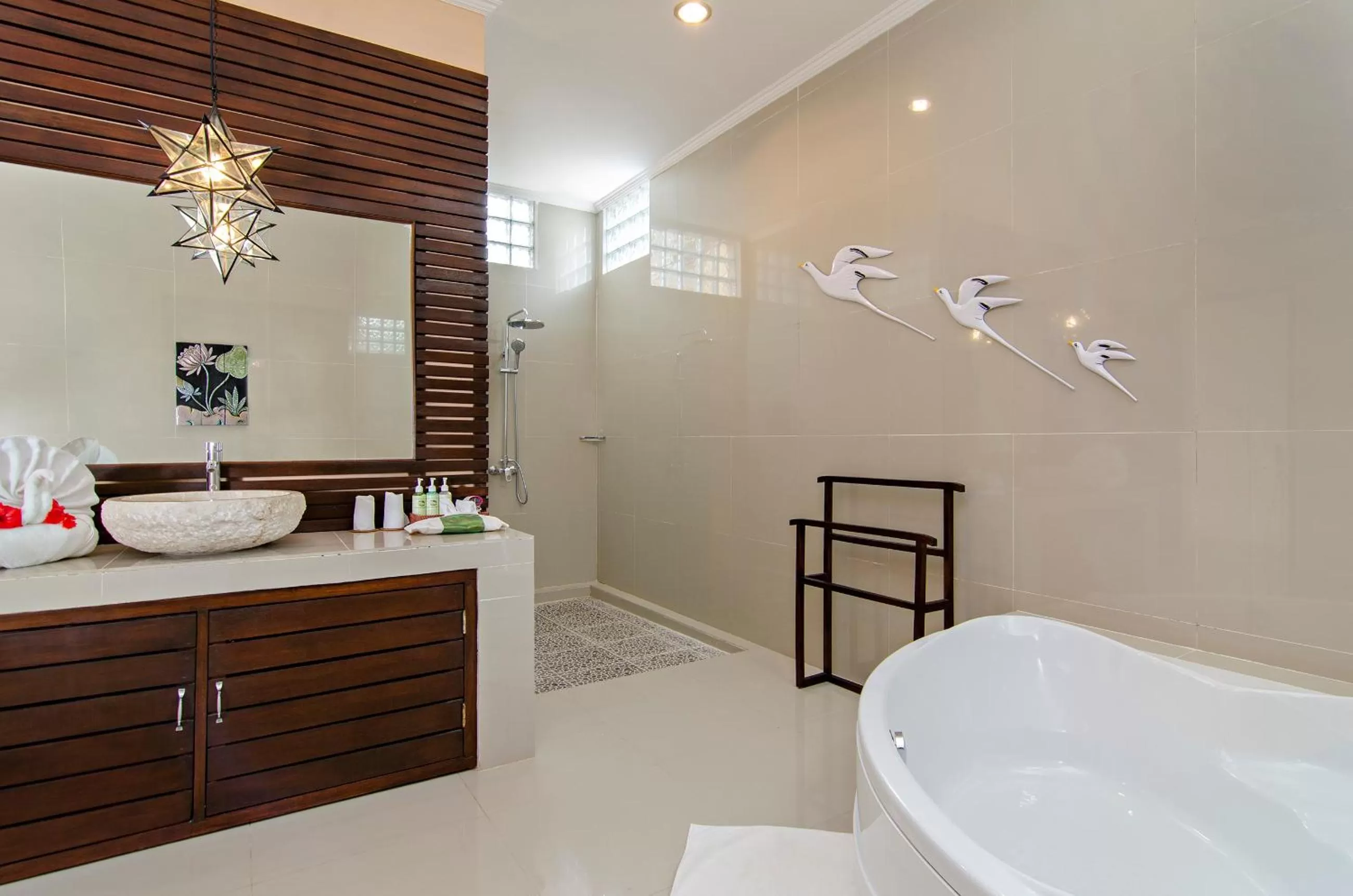 Bathroom in Green Field Hotel and Restaurant