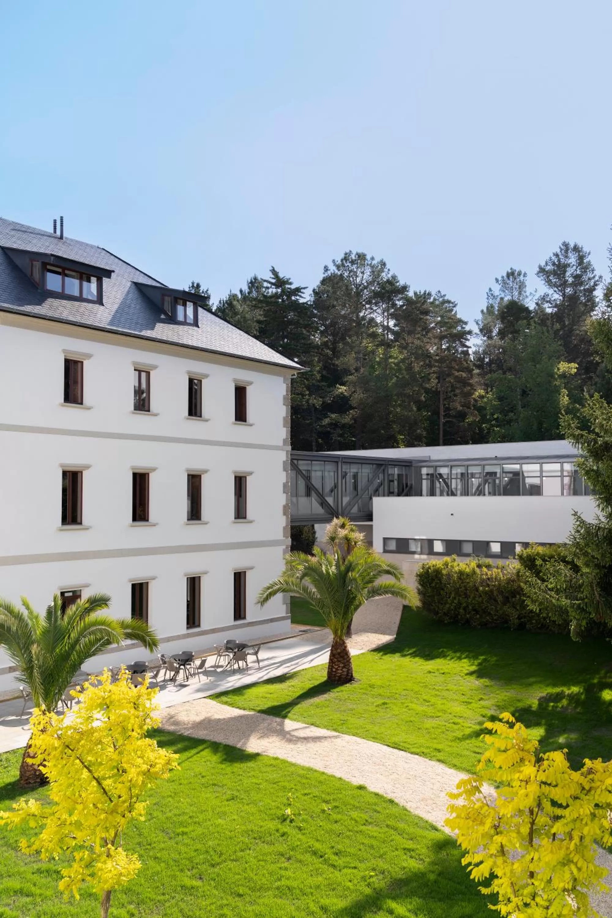 Property building in Iberik Gran Balneario de Guitiriz