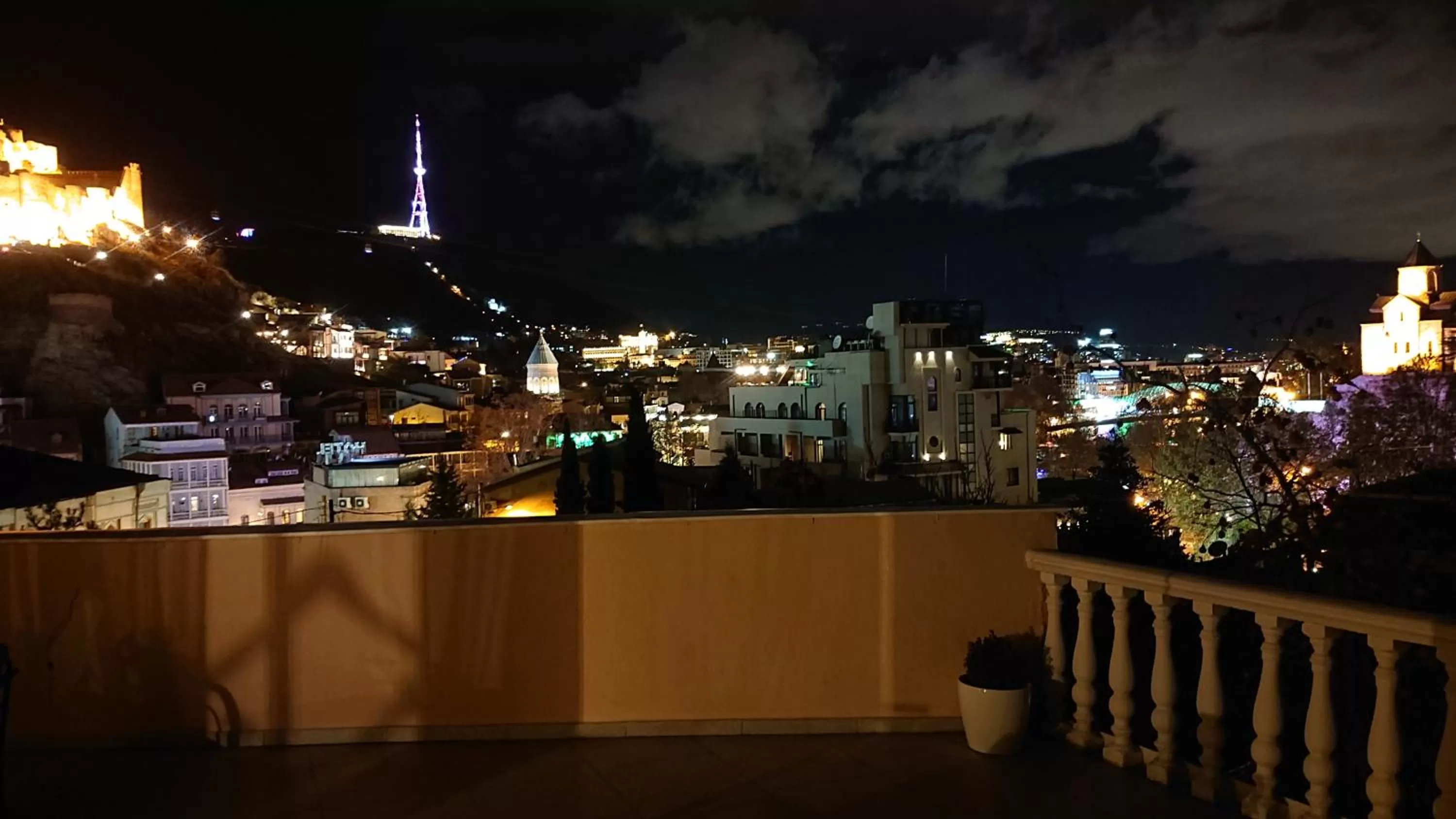 Balcony/Terrace in Gvino Minda