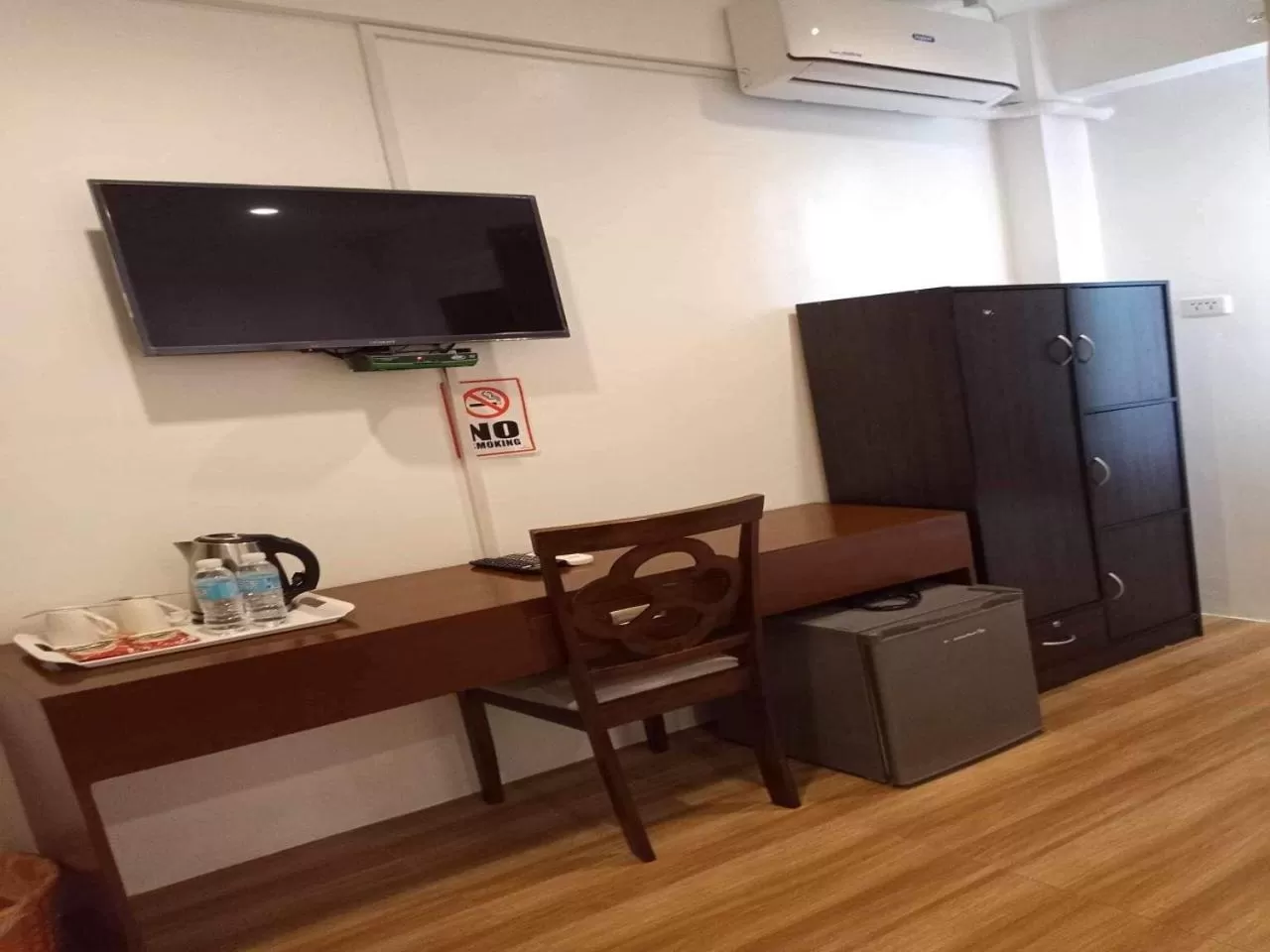 TV and multimedia in Zosimo's Inn