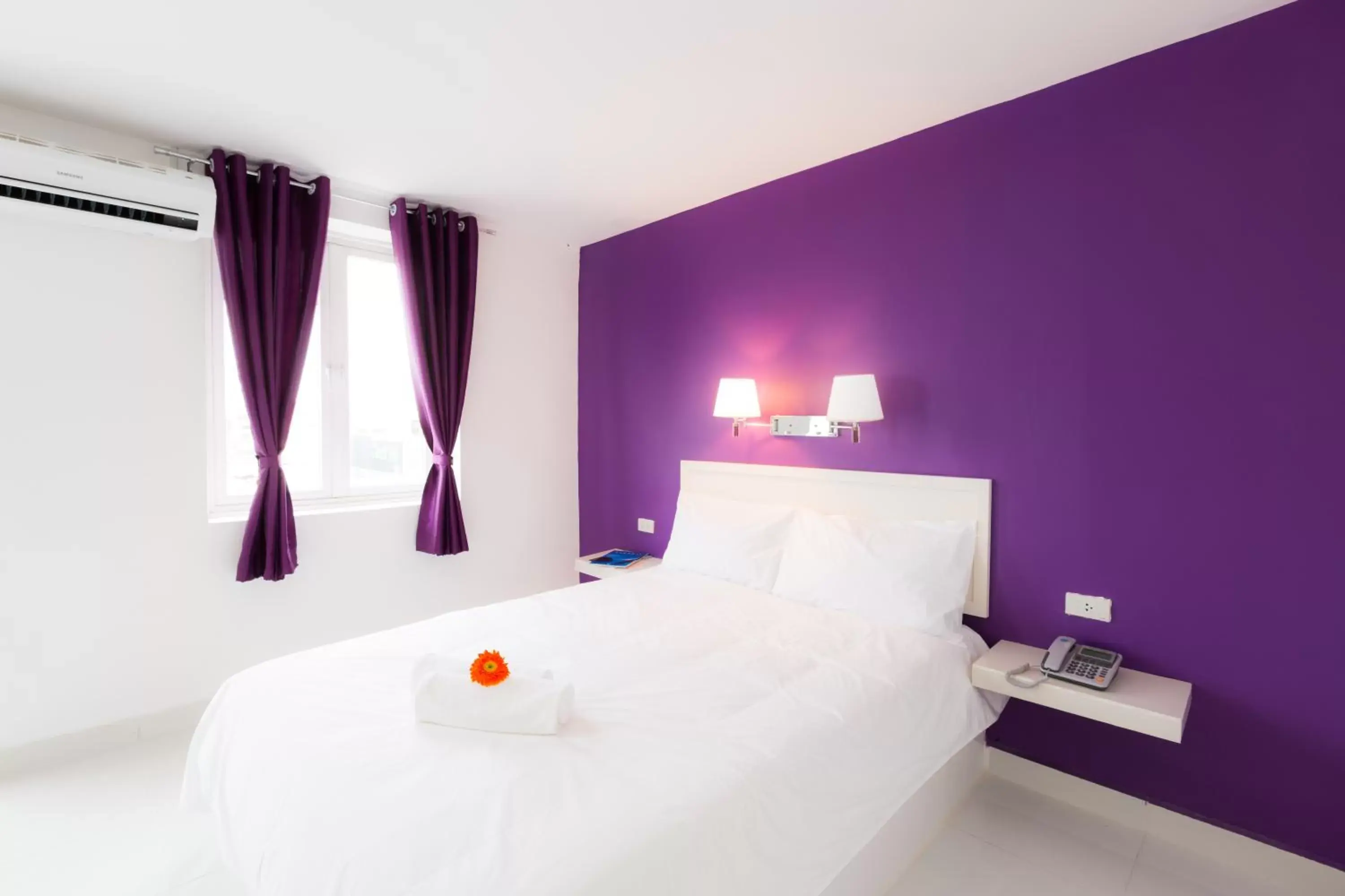 Superior Double Room in Hotel Zing Phnom Penh Superior Double Room in Hotel Zing Phnom Penh